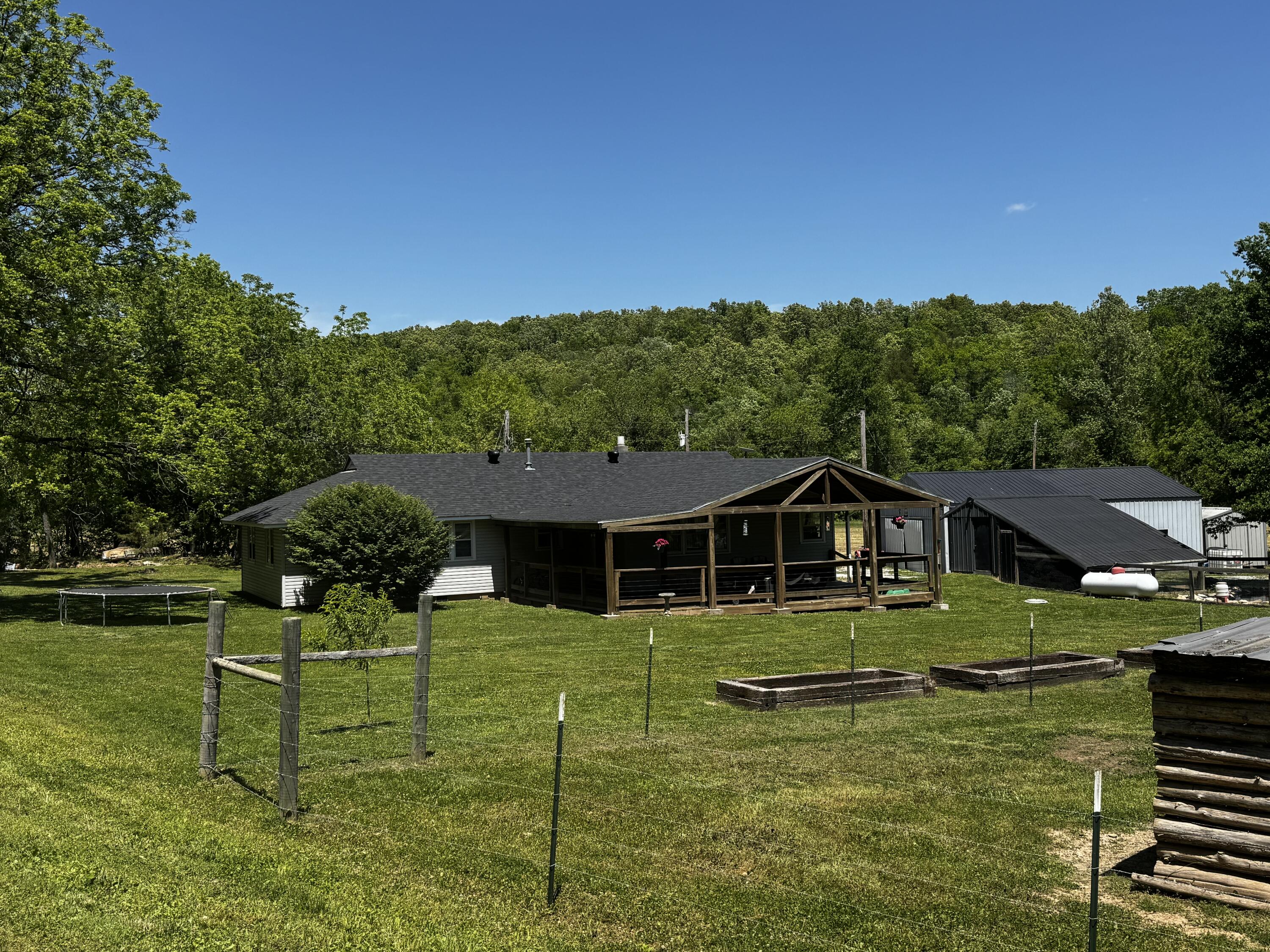 24 Cr 947 Property Photo 4