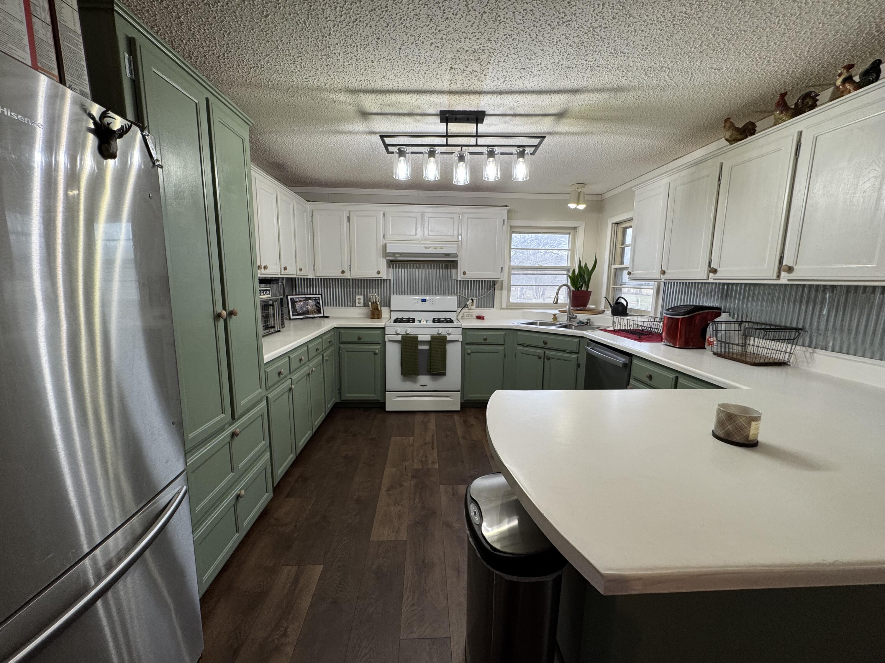 24 Cr 947 Property Photo 10