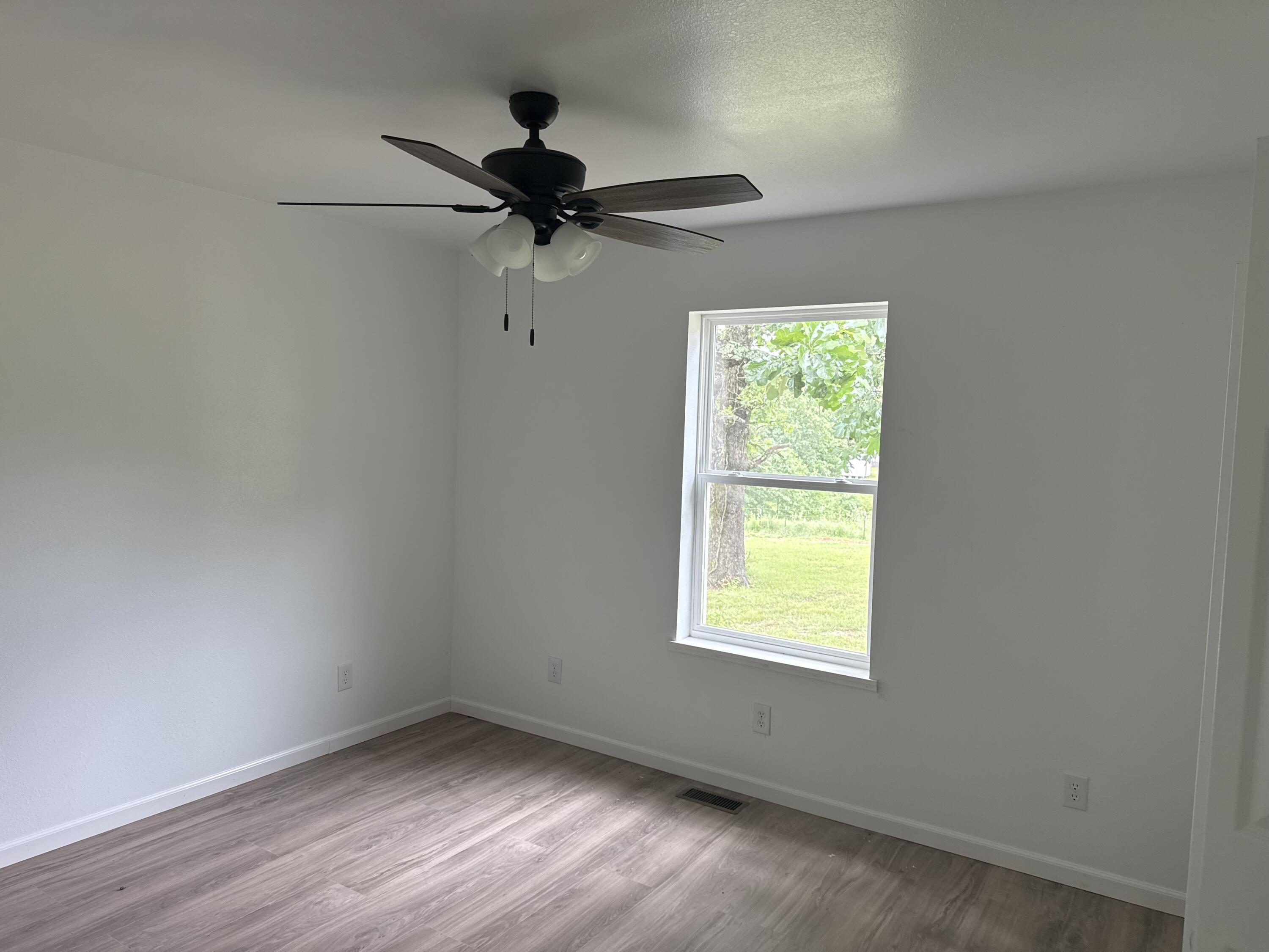 4368 State Route Cc Property Photo 6