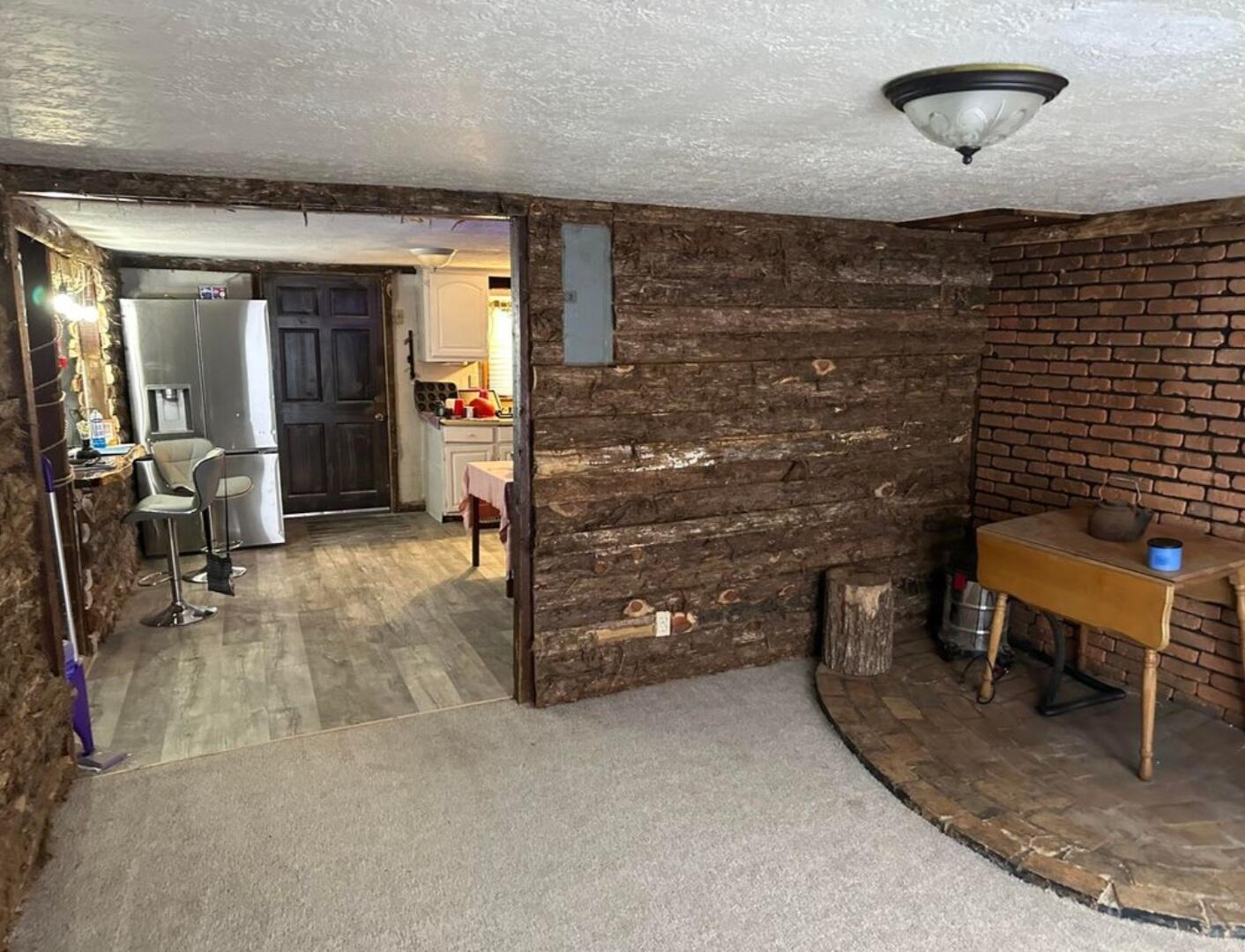 7 Box Street Property Photo 6