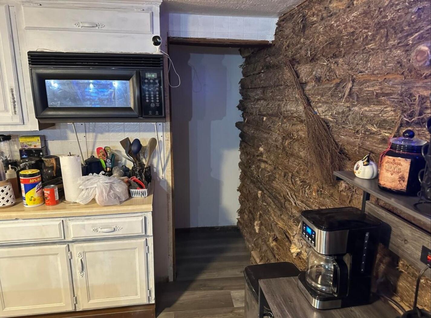 7 Box Street Property Photo 10