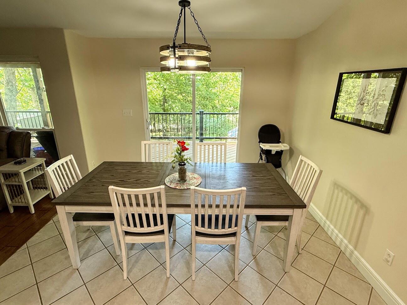 369 Crestview Drive Property Photo 11
