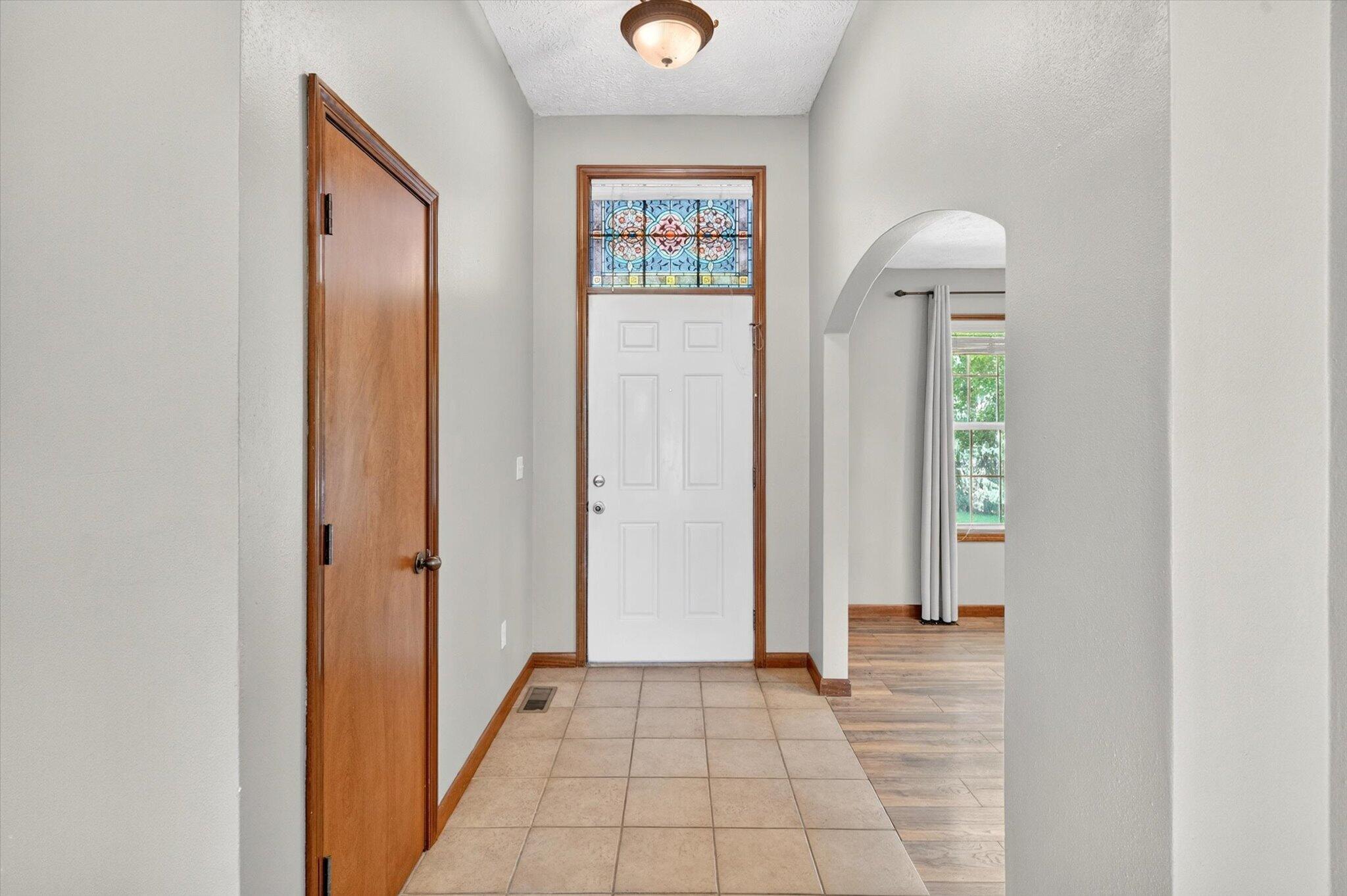 502 South Pepperhill Drive Property Photo 5