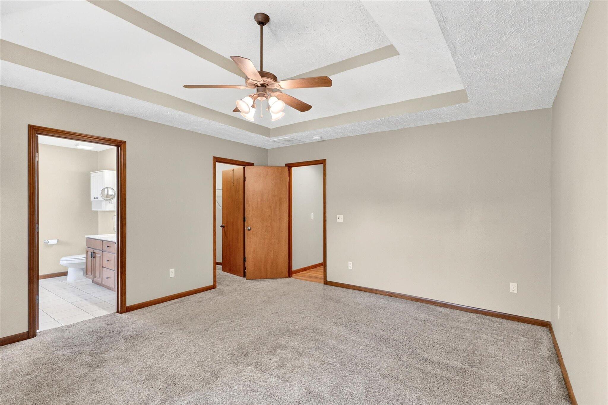 502 South Pepperhill Drive Property Photo 24