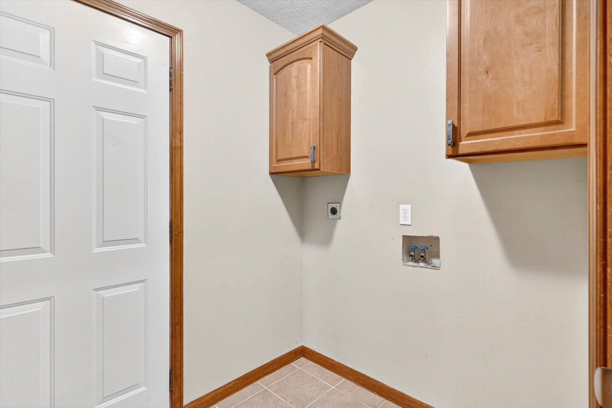 502 South Pepperhill Drive Property Photo 41