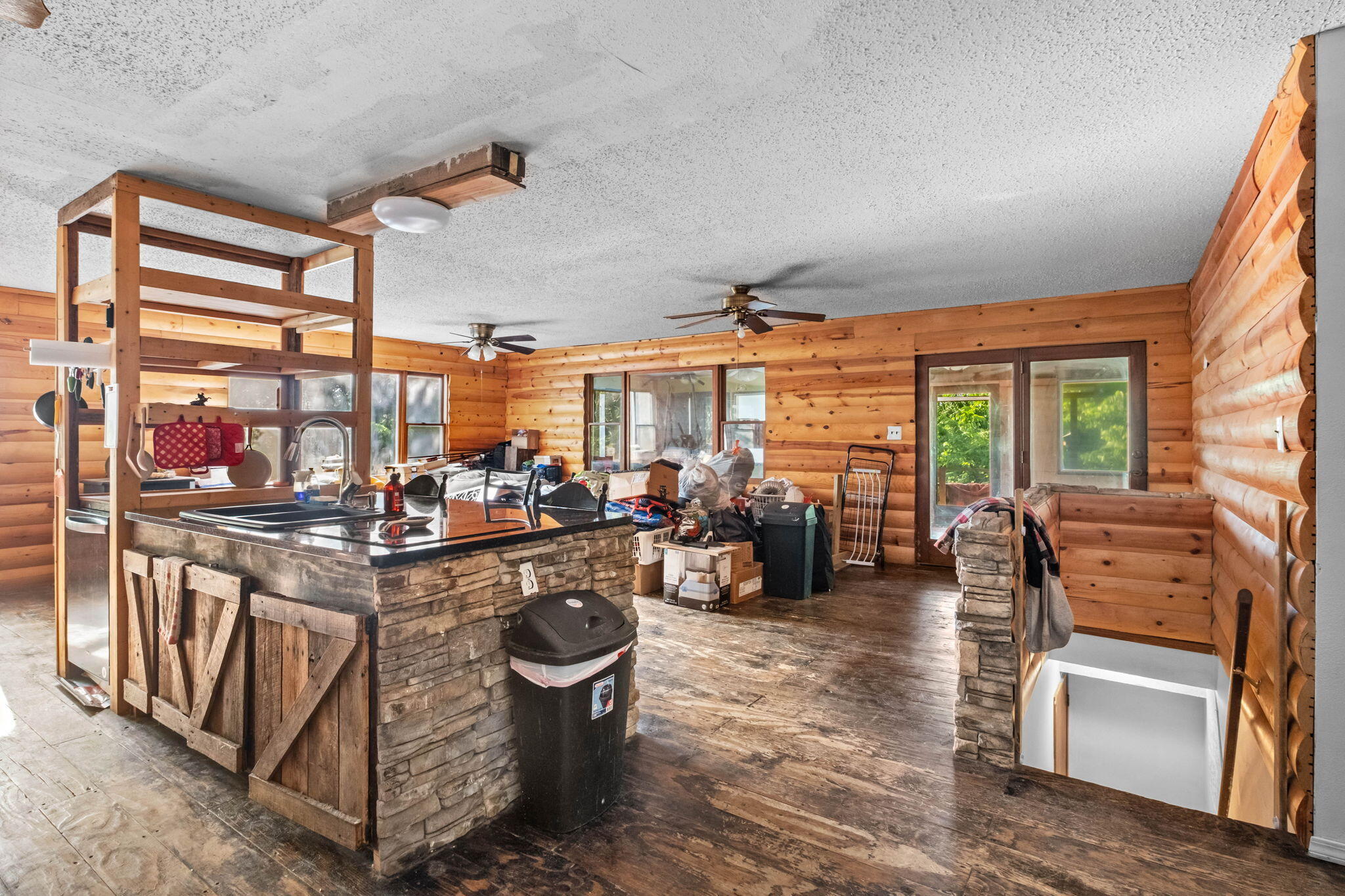 27466 Redbud Lane Property Photo 8