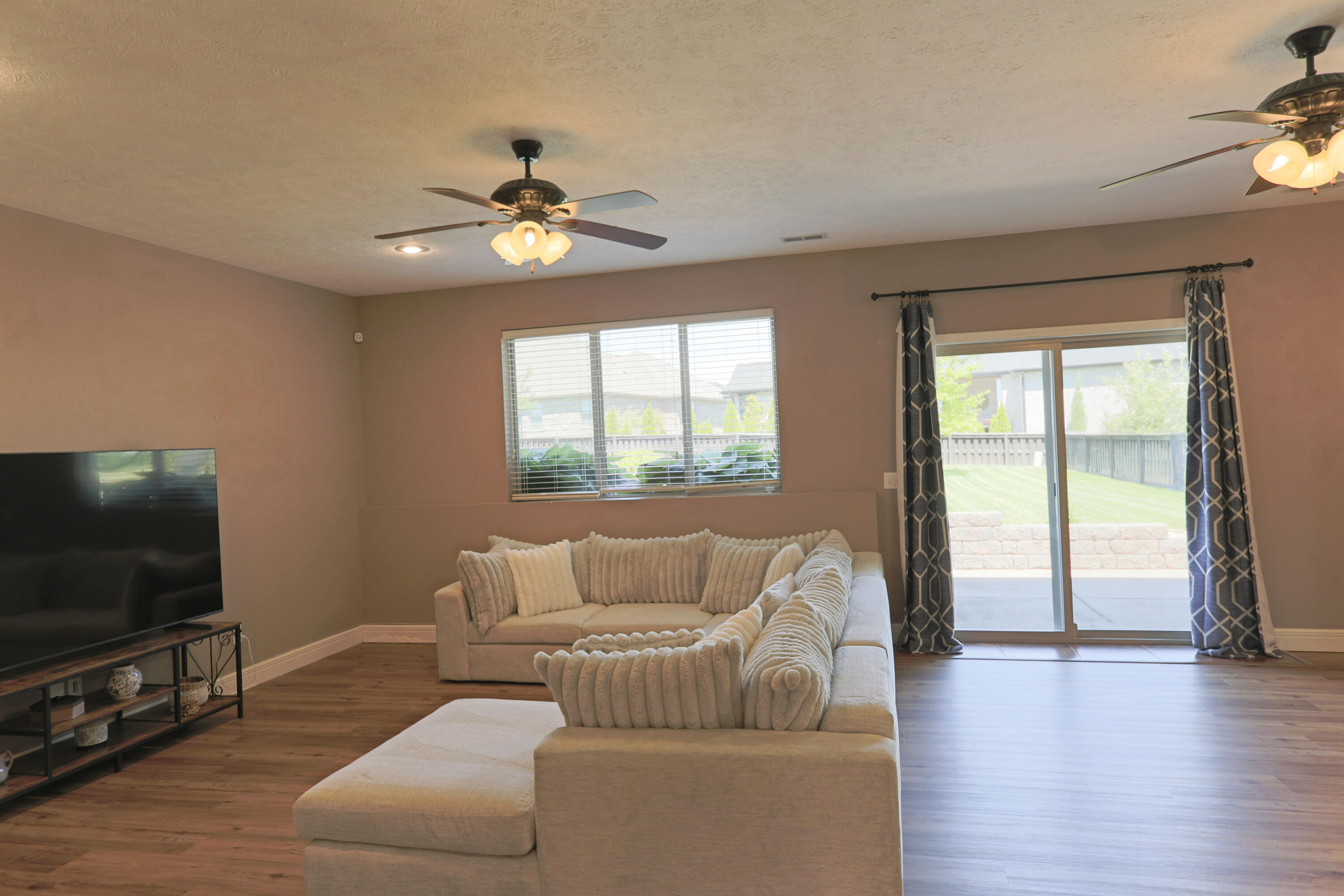 4671 East Hidden Oak Place Property Photo 14