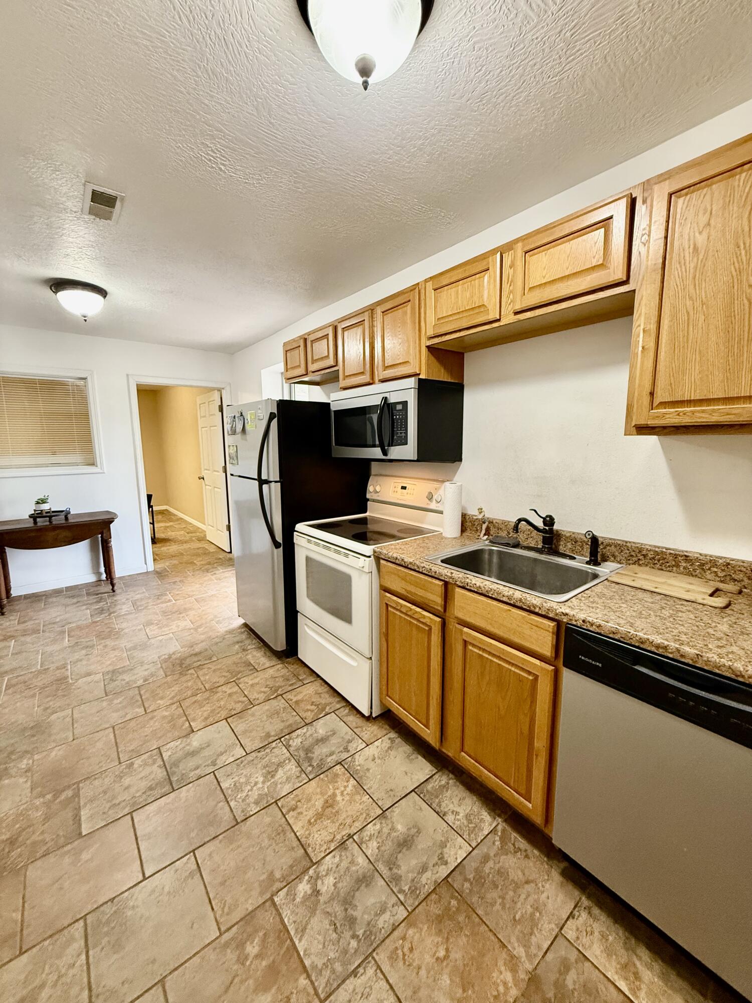 1306 Shull Street Property Photo 6