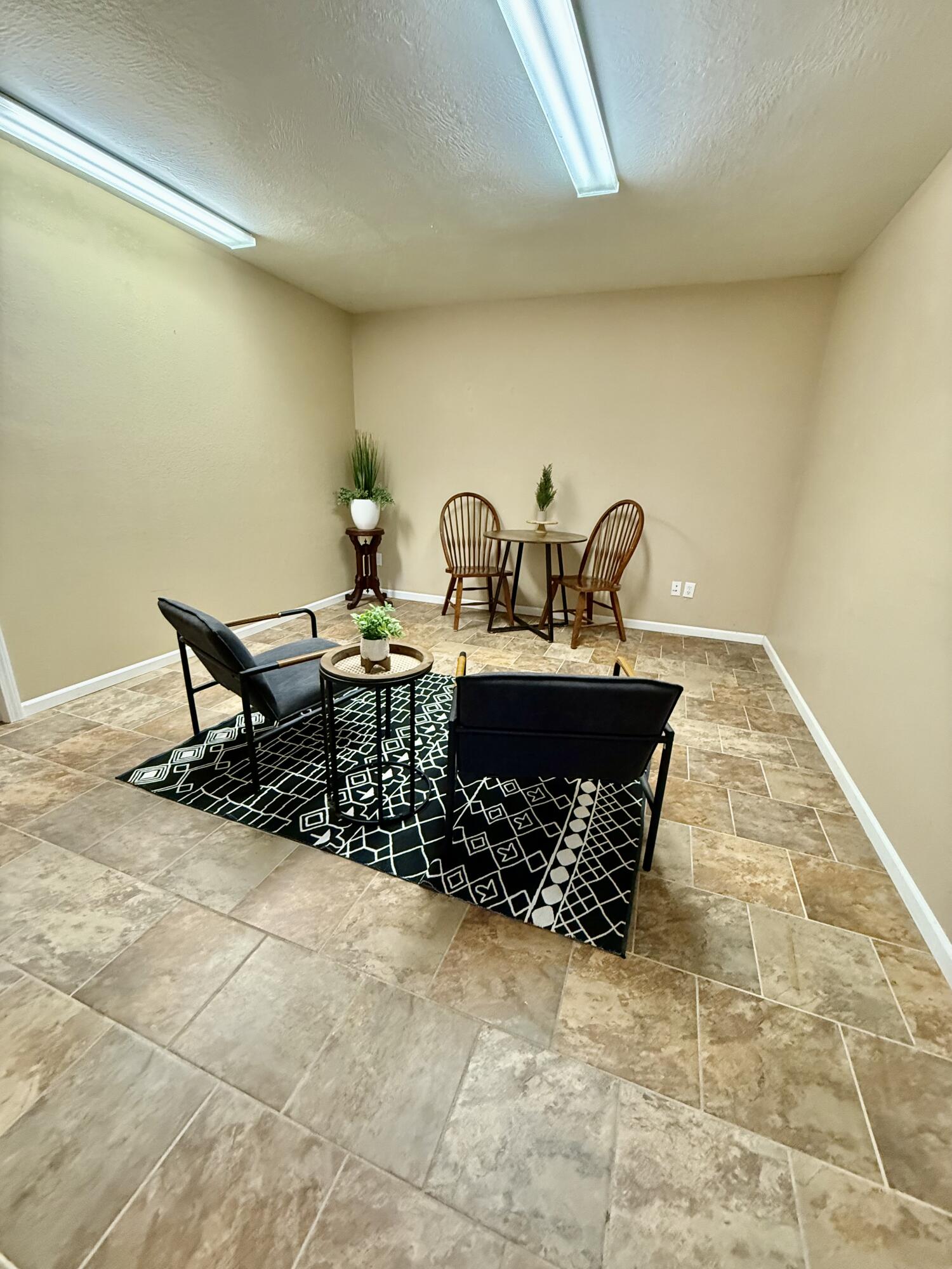 1306 Shull Street Property Photo 11