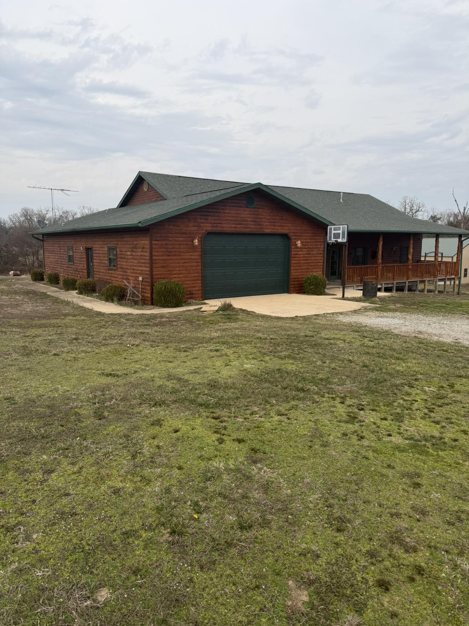 7348 State Hwy H Property Photo 2
