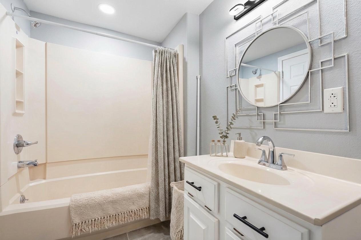 622 Lake Shore Drive Property Photo 39