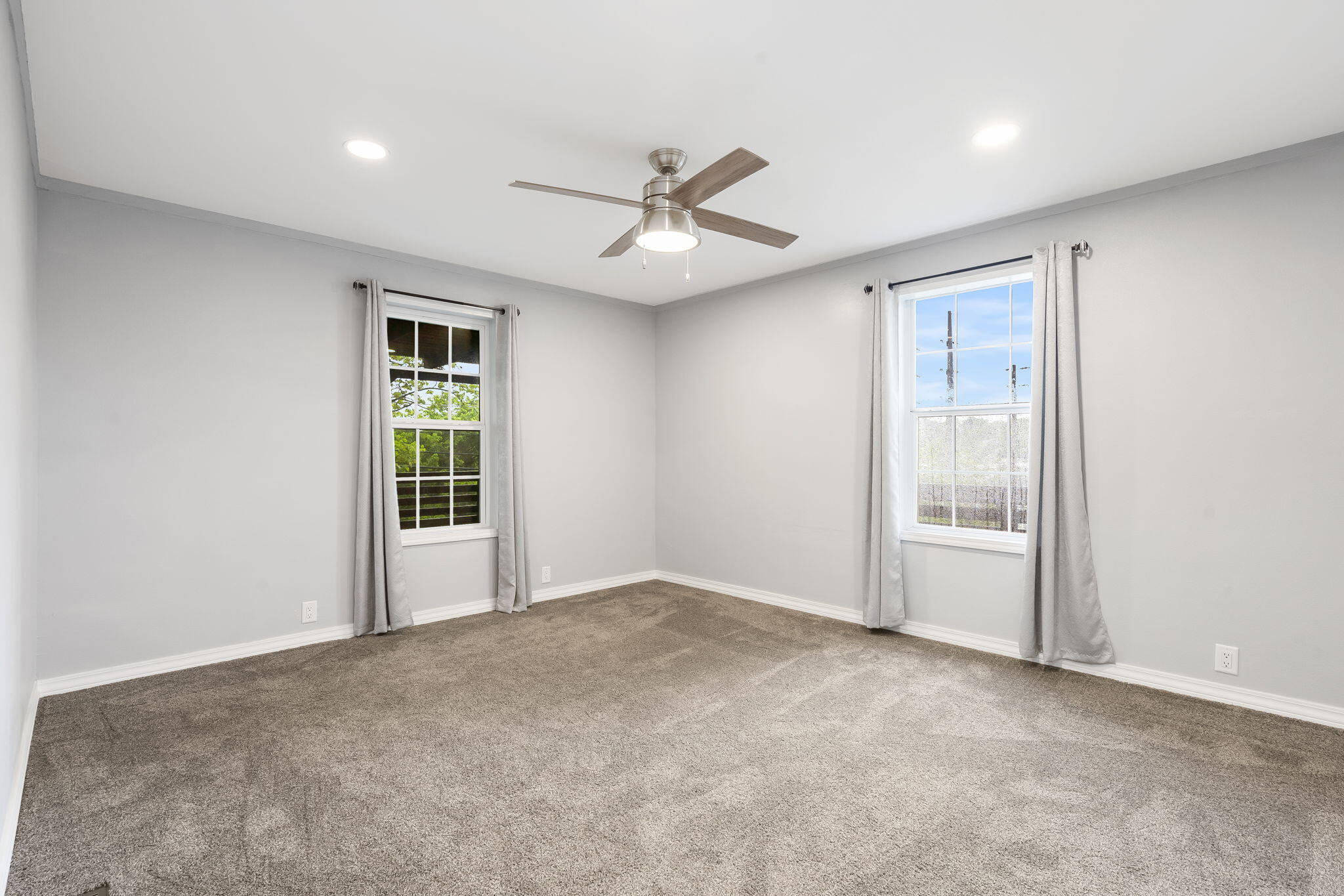 622 Lake Shore Drive Property Photo 48
