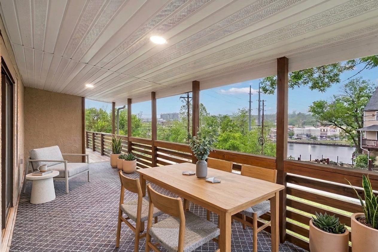 622 Lake Shore Drive Property Photo 58