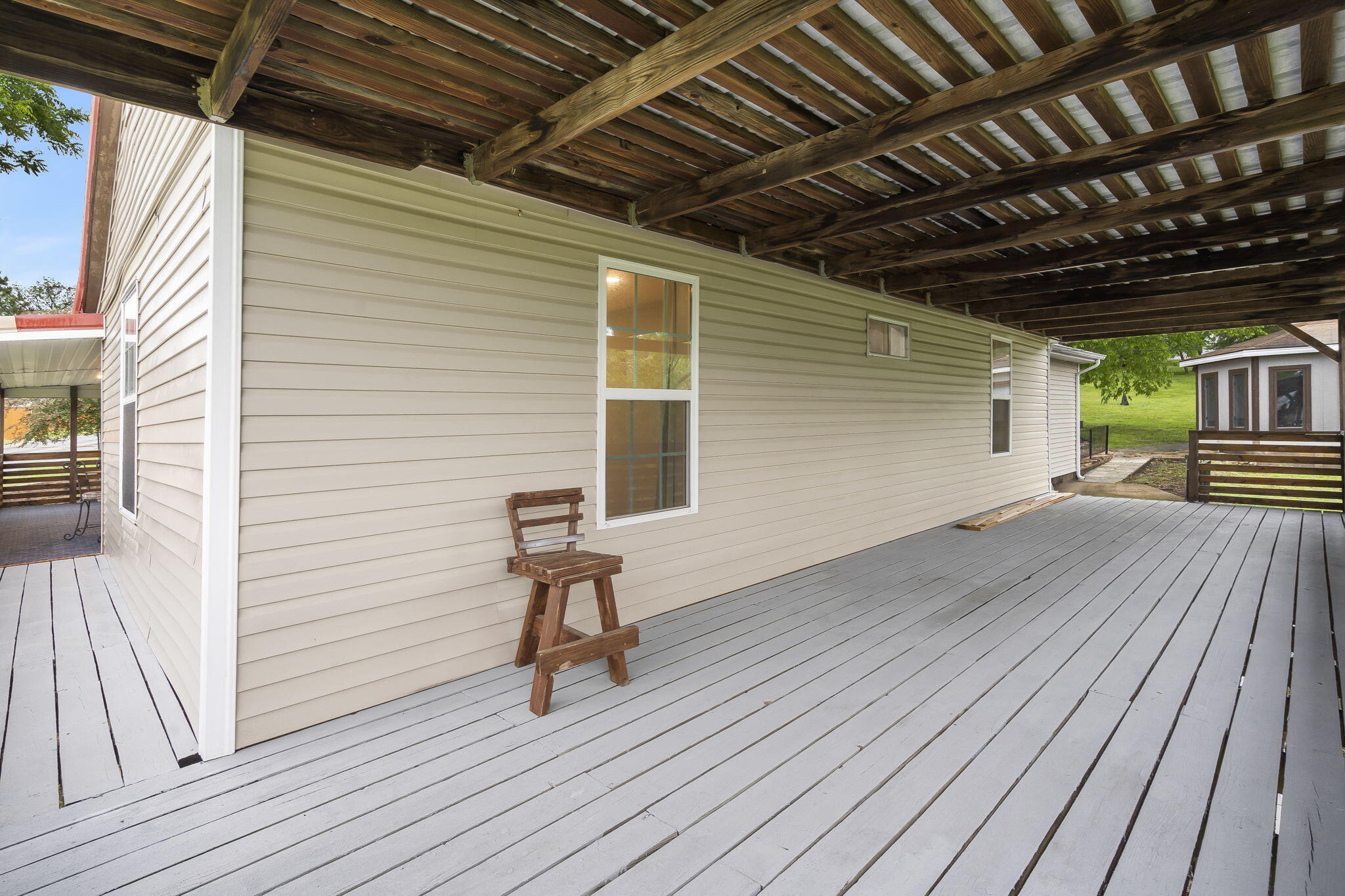 622 Lake Shore Drive Property Photo 61