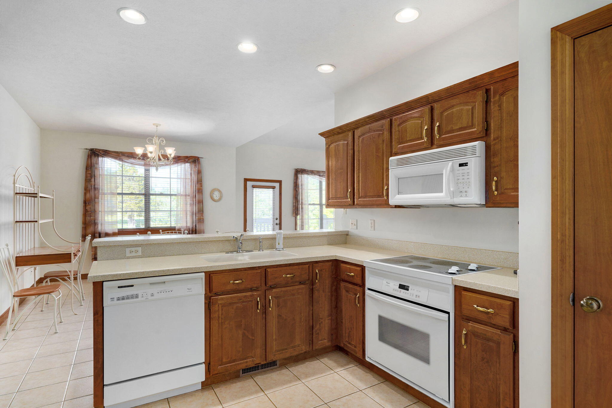 6162 South Hunters Trail Property Photo 11