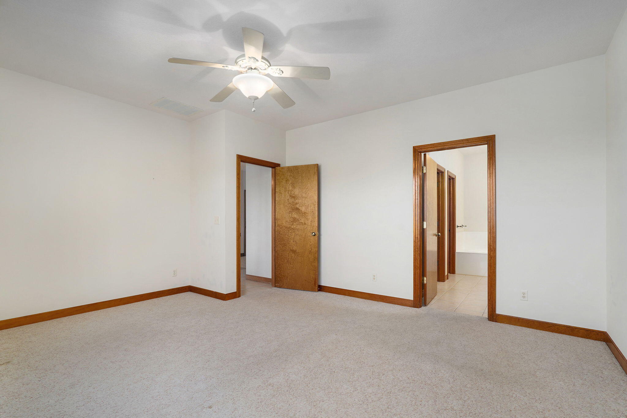 6162 South Hunters Trail Property Photo 15