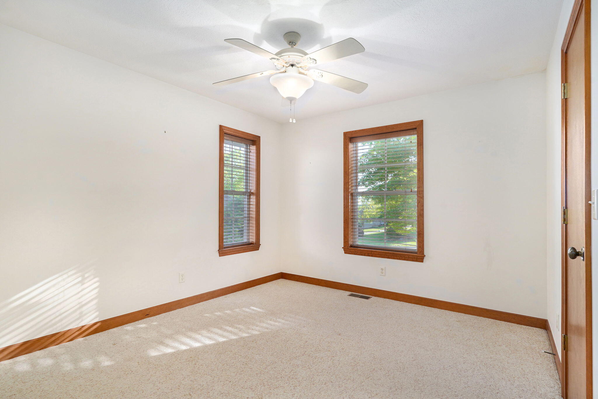 6162 South Hunters Trail Property Photo 20