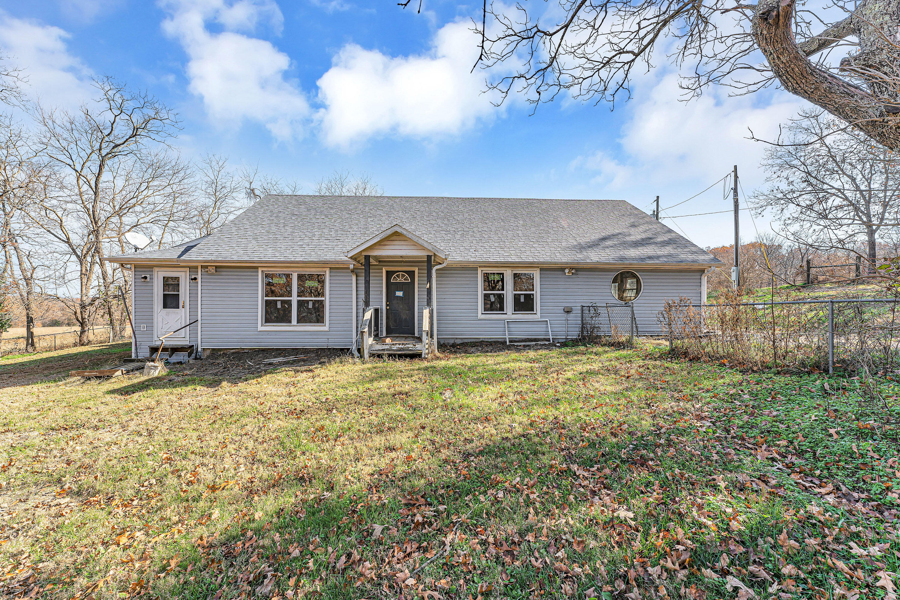 5040 Highway 5 Property Photo 5