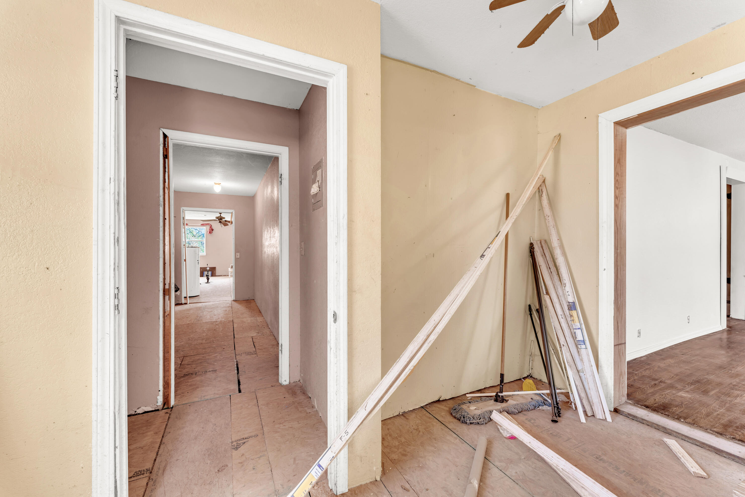 5040 Highway 5 Property Photo 17