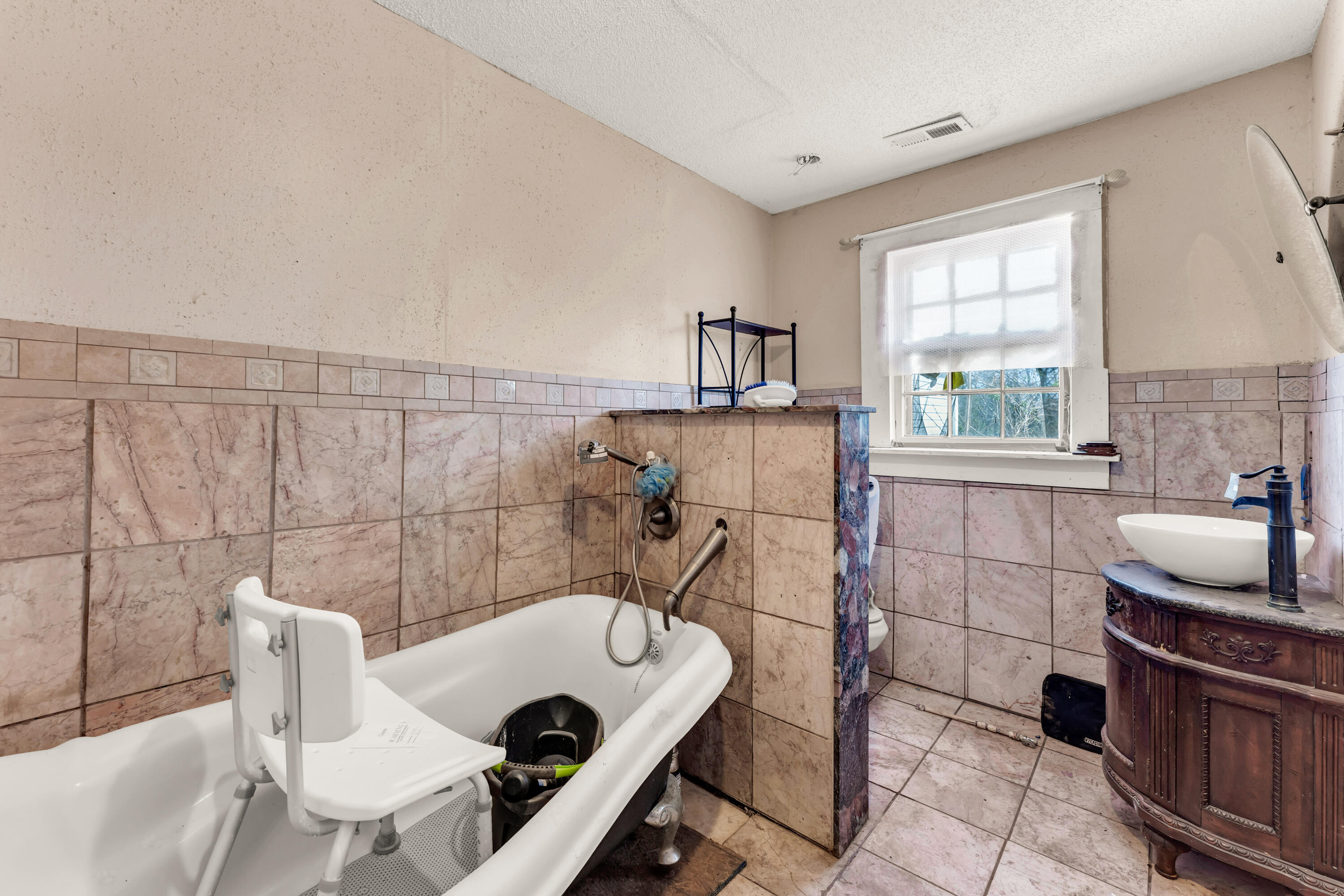 5040 Highway 5 Property Photo 27