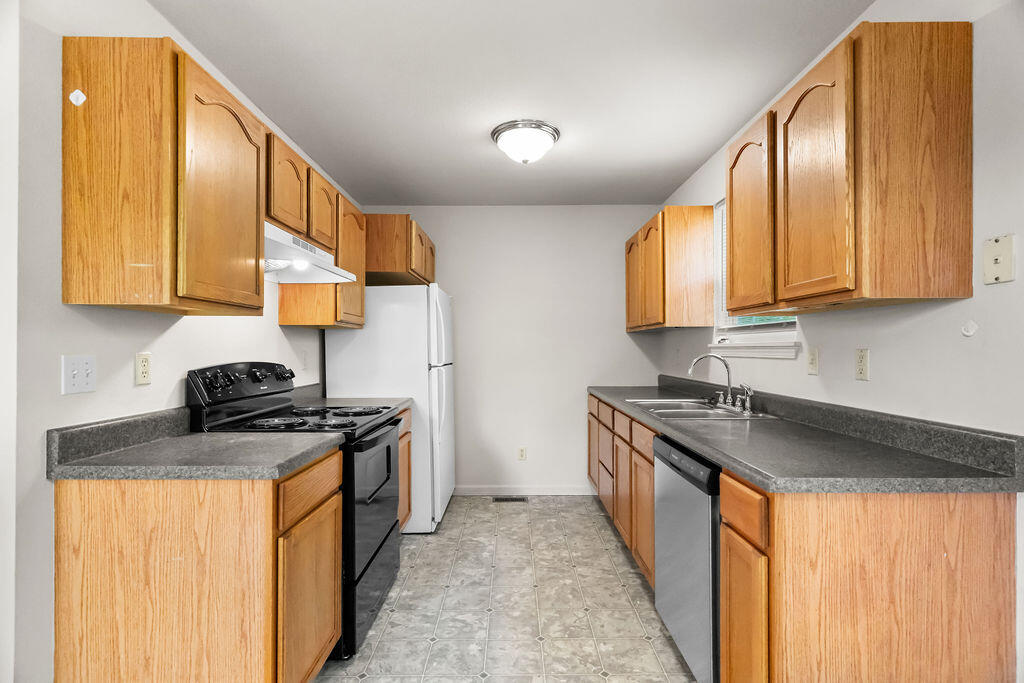 167-169 Oak Hill Street Property Photo 19