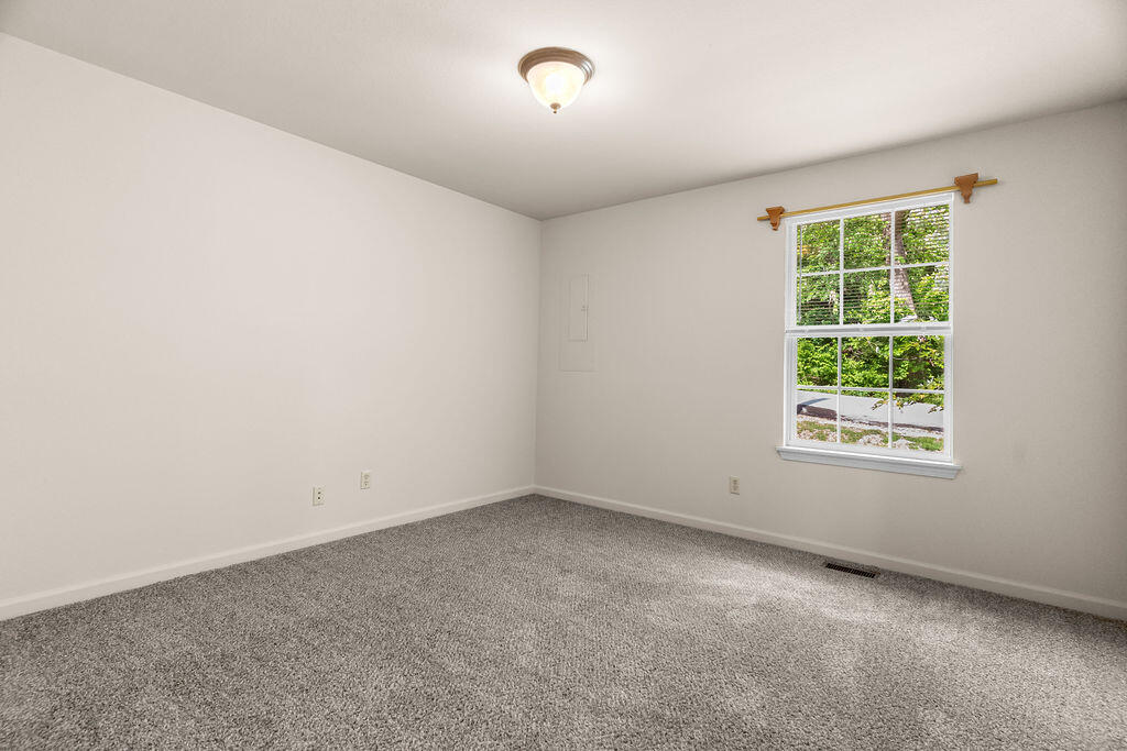 167-169 Oak Hill Street Property Photo 21