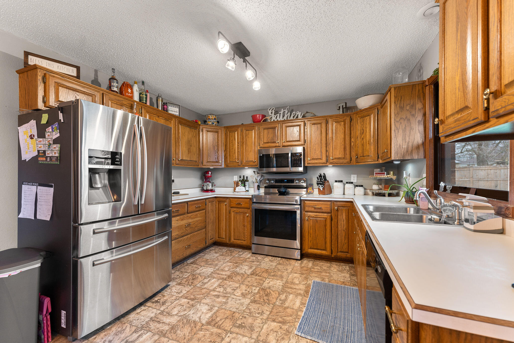 1318 West Meadowbrooke Drive Property Photo 10