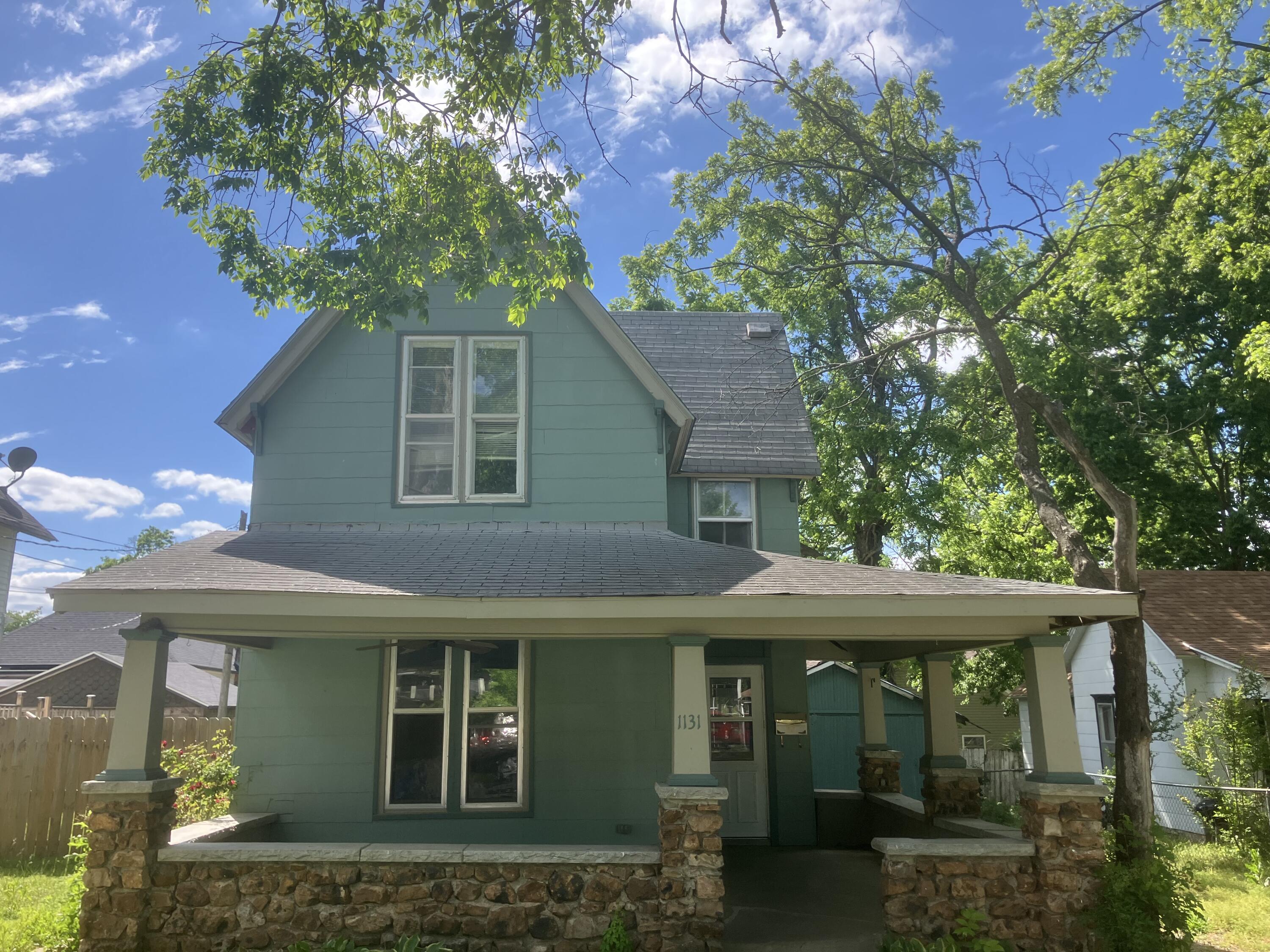 1131 Lyon Street Property Photo 1