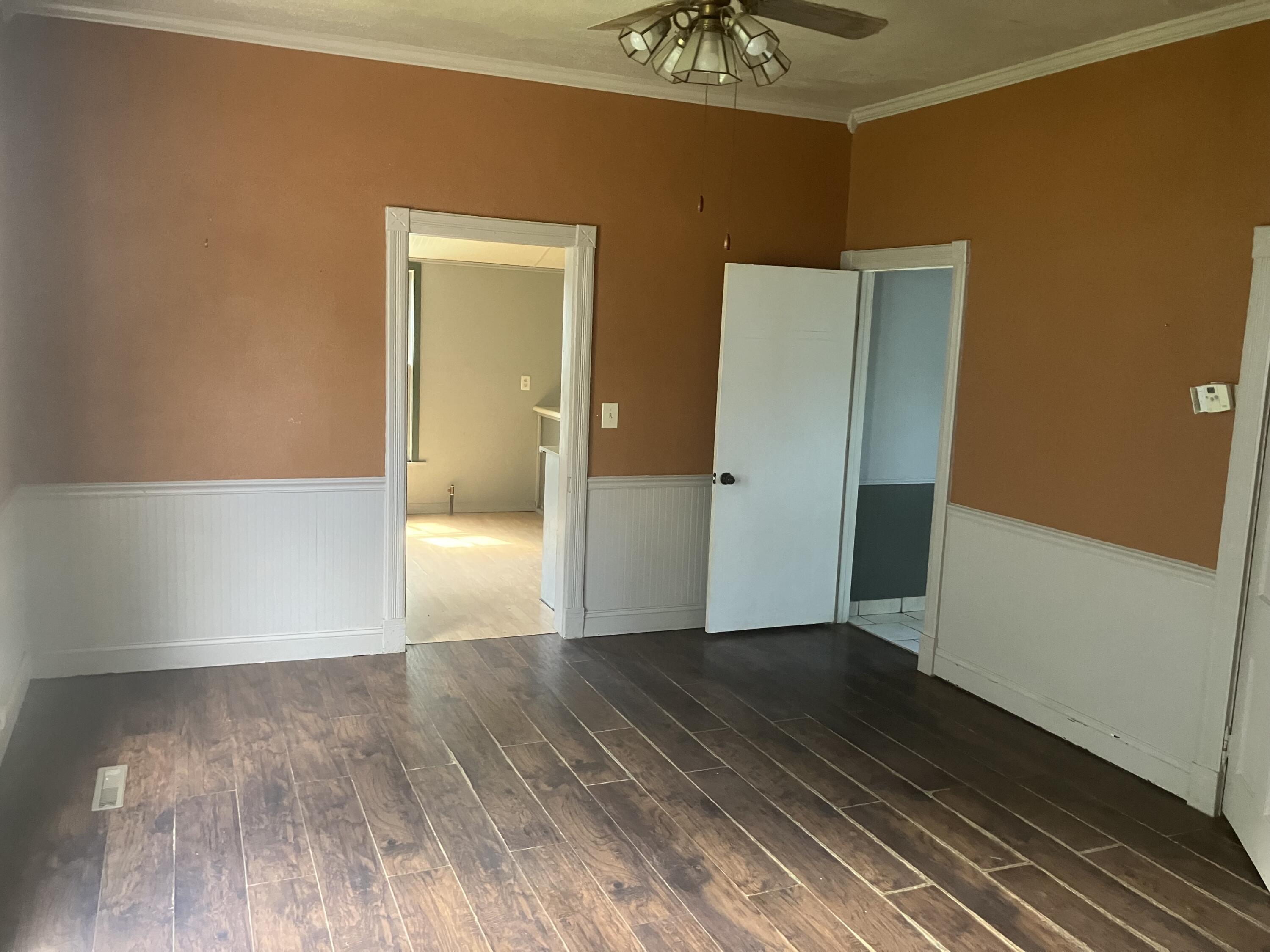 1131 Lyon Street Property Photo 4