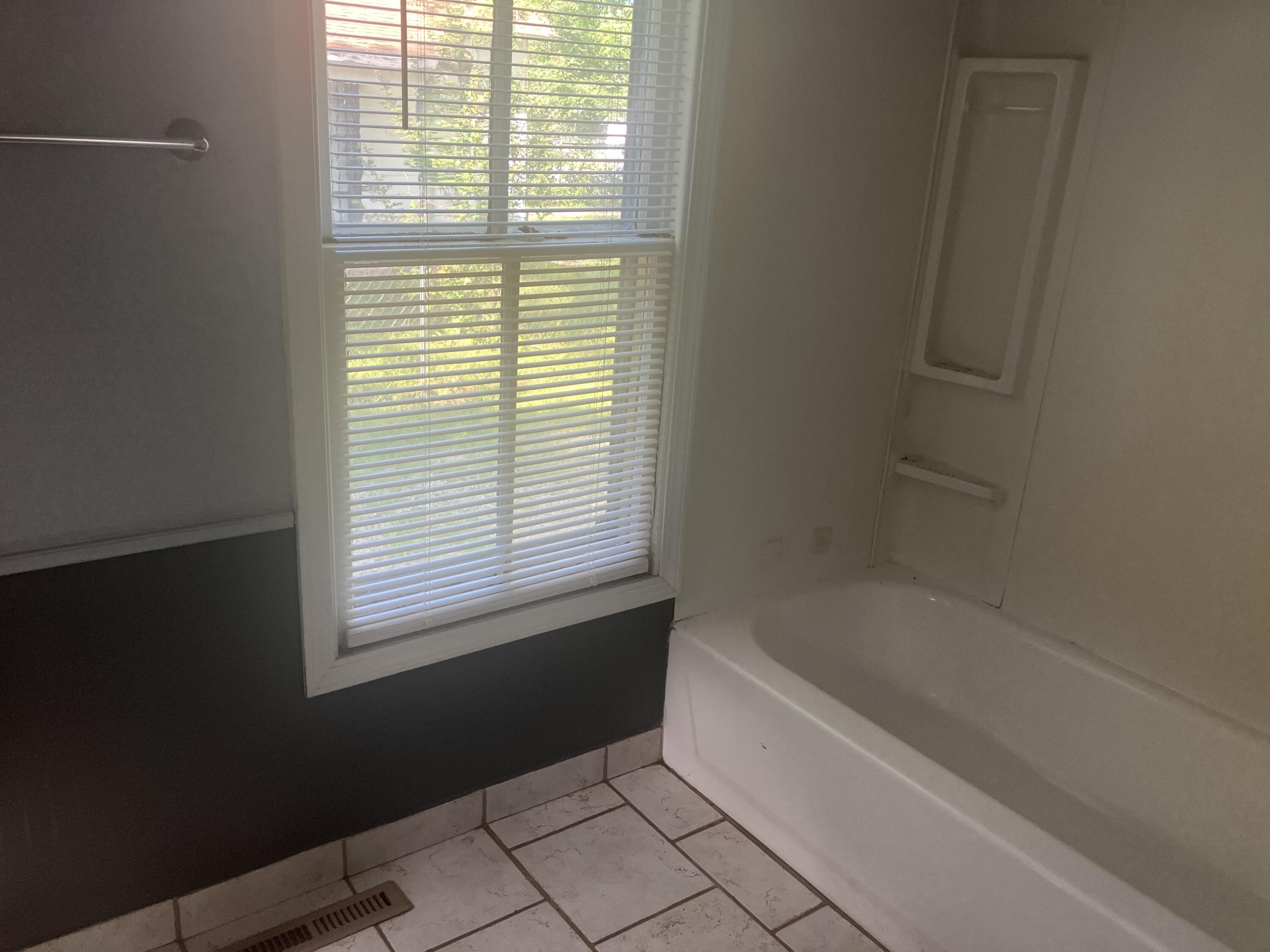 1131 Lyon Street Property Photo 10