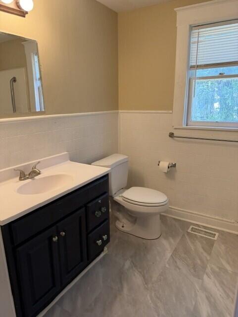 1117 West State Street Property Photo 6