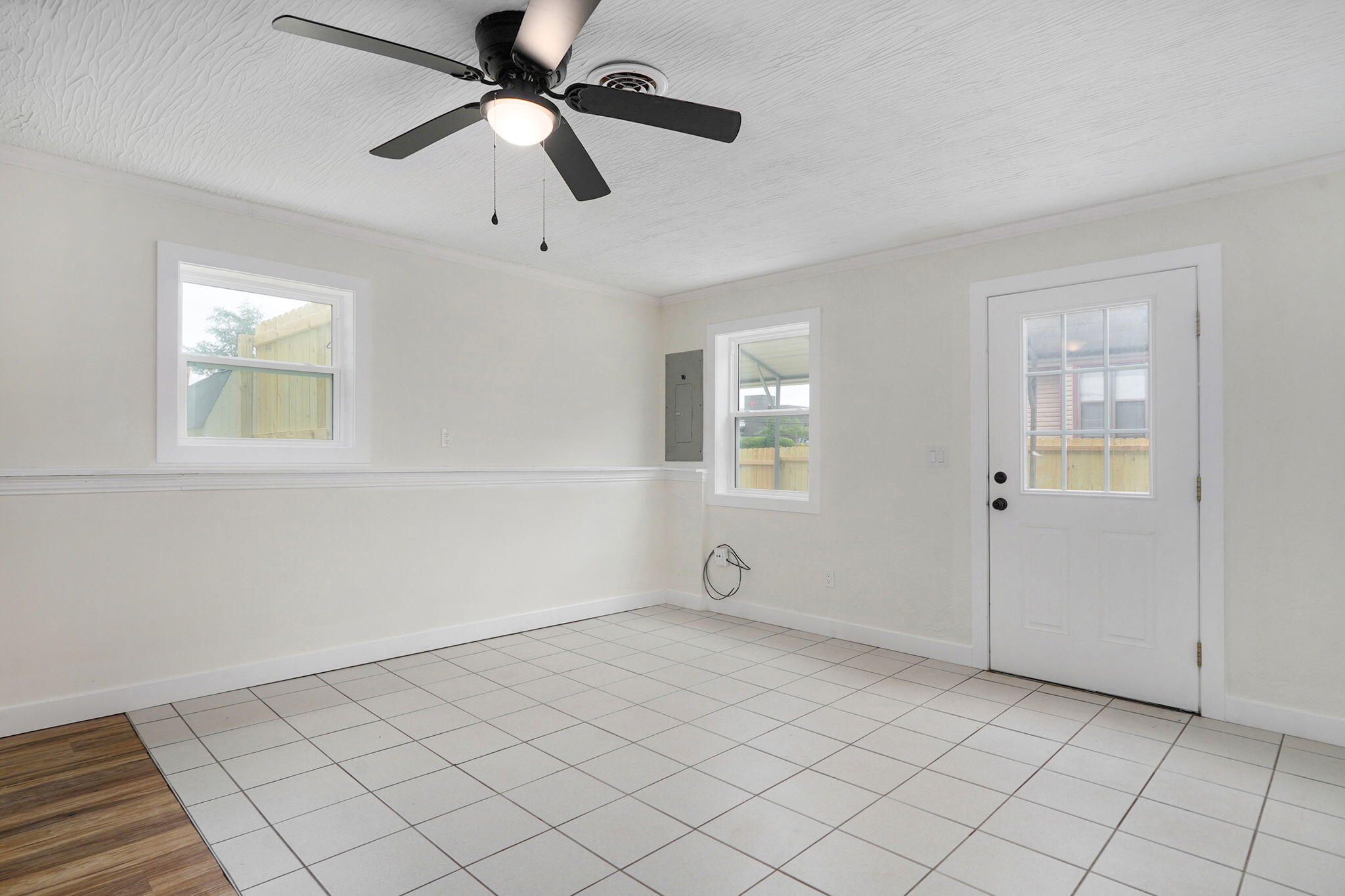 2021 East Lark Street Property Photo 30
