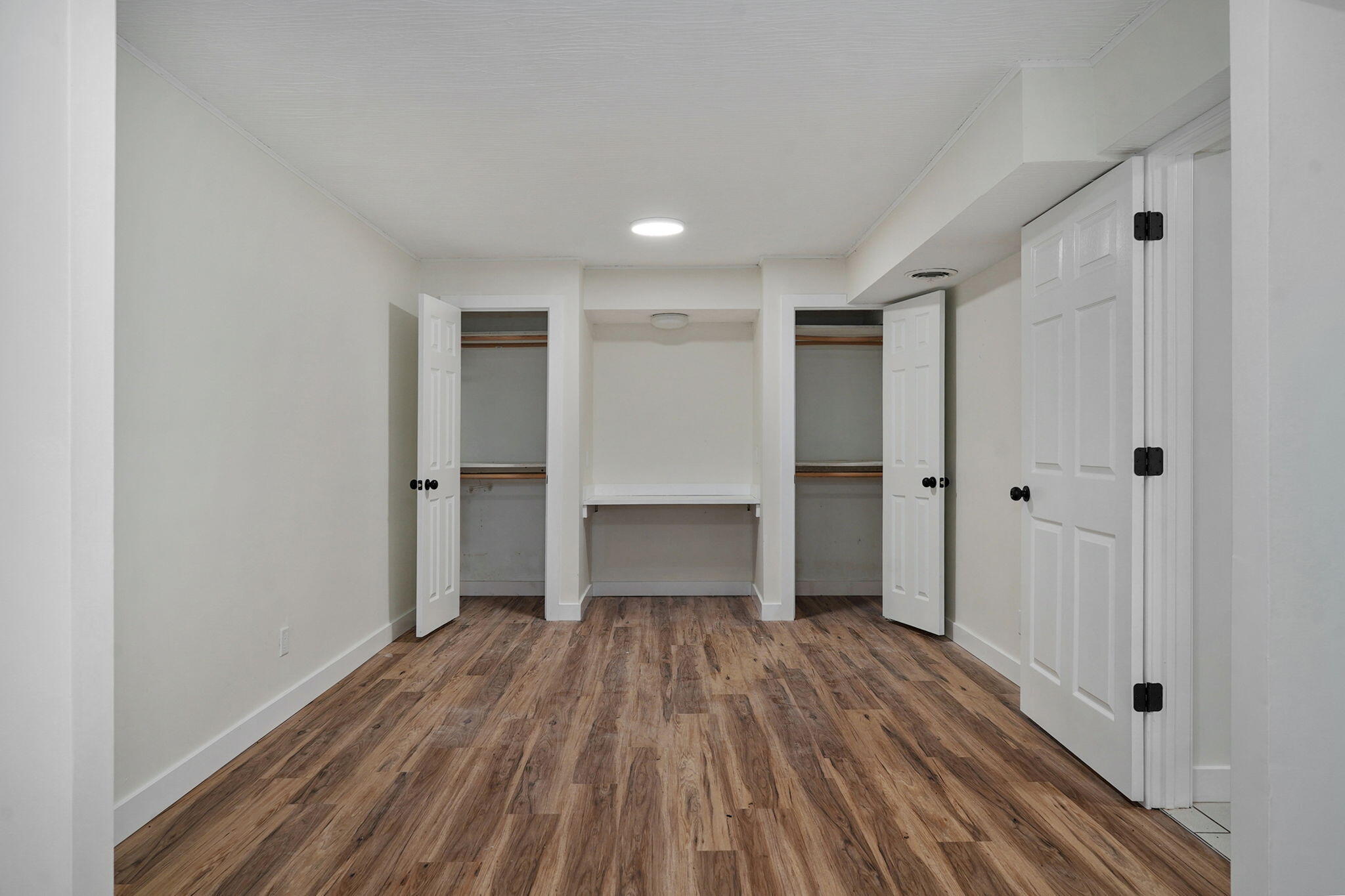 2021 East Lark Street Property Photo 36