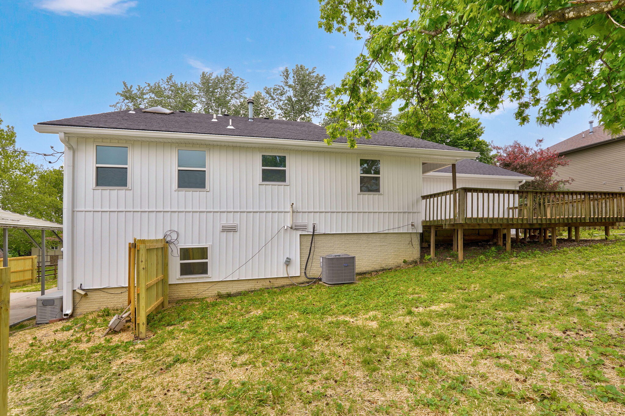 2021 East Lark Street Property Photo 40