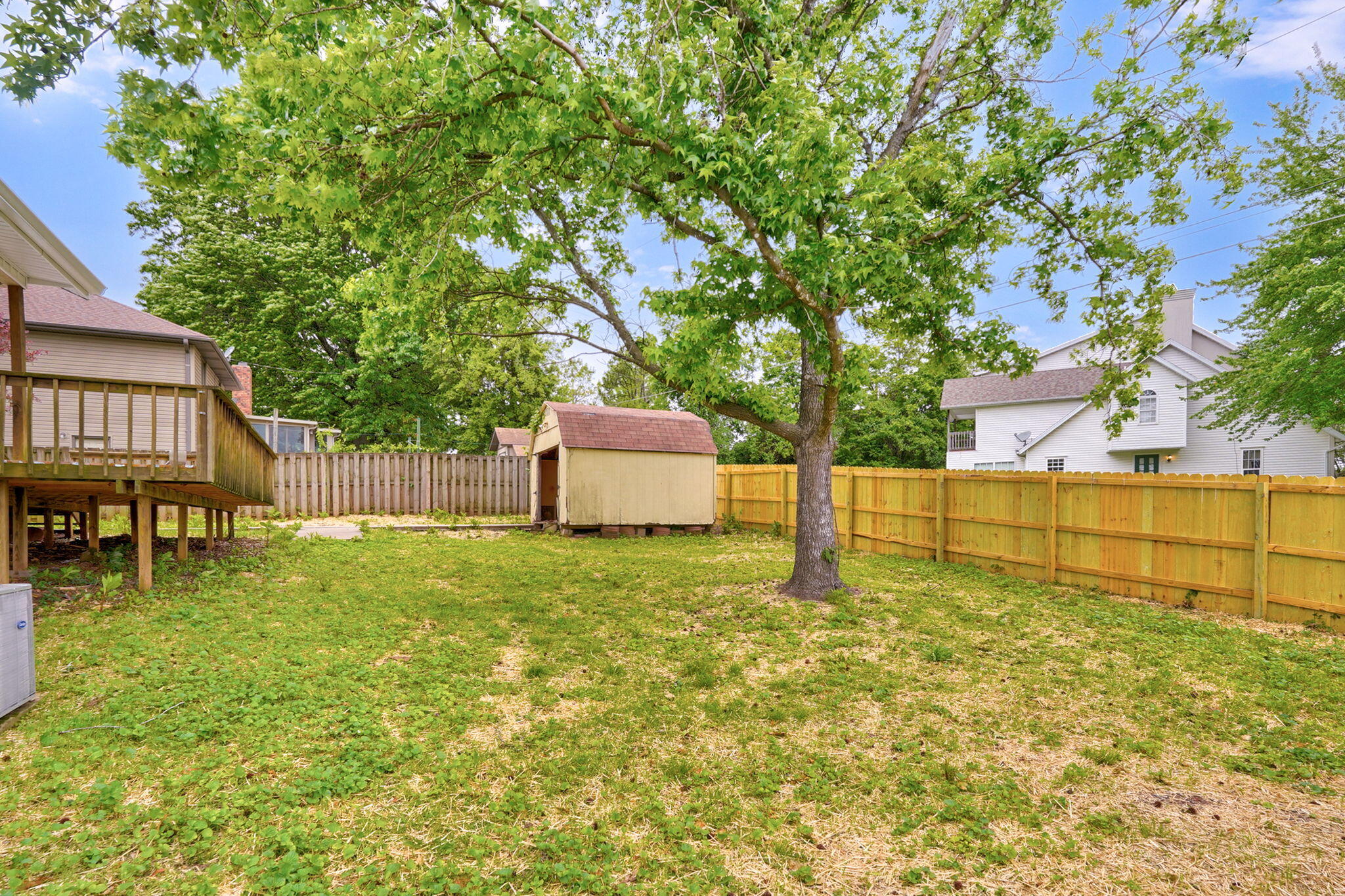 2021 East Lark Street Property Photo 41