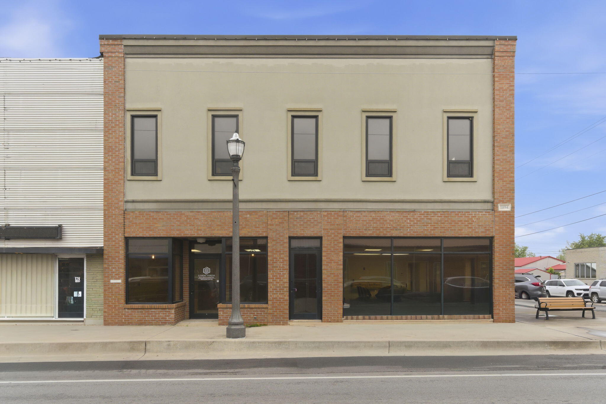 805 Main Street Property Photo 1
