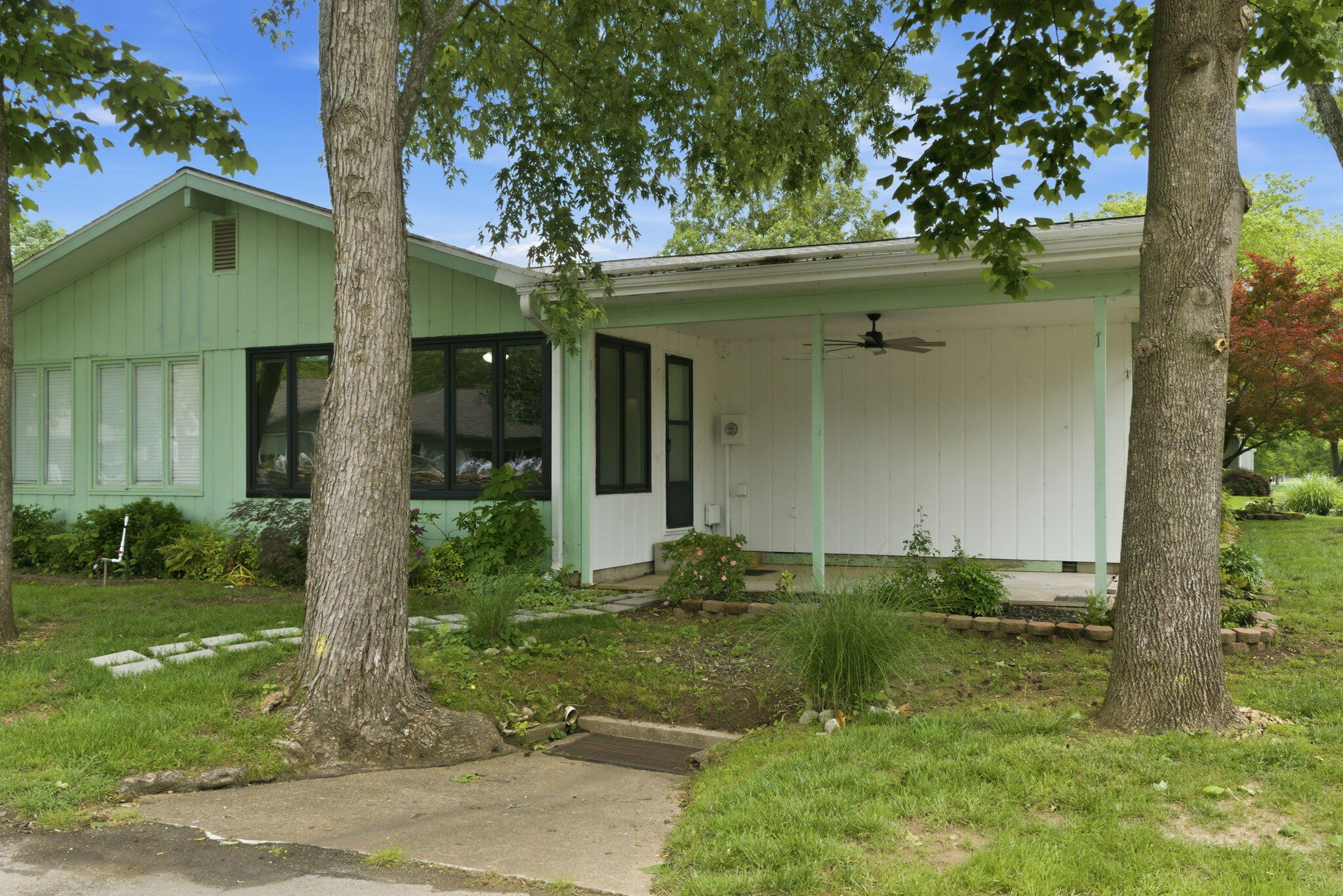 22 Willow Court Property Photo 38