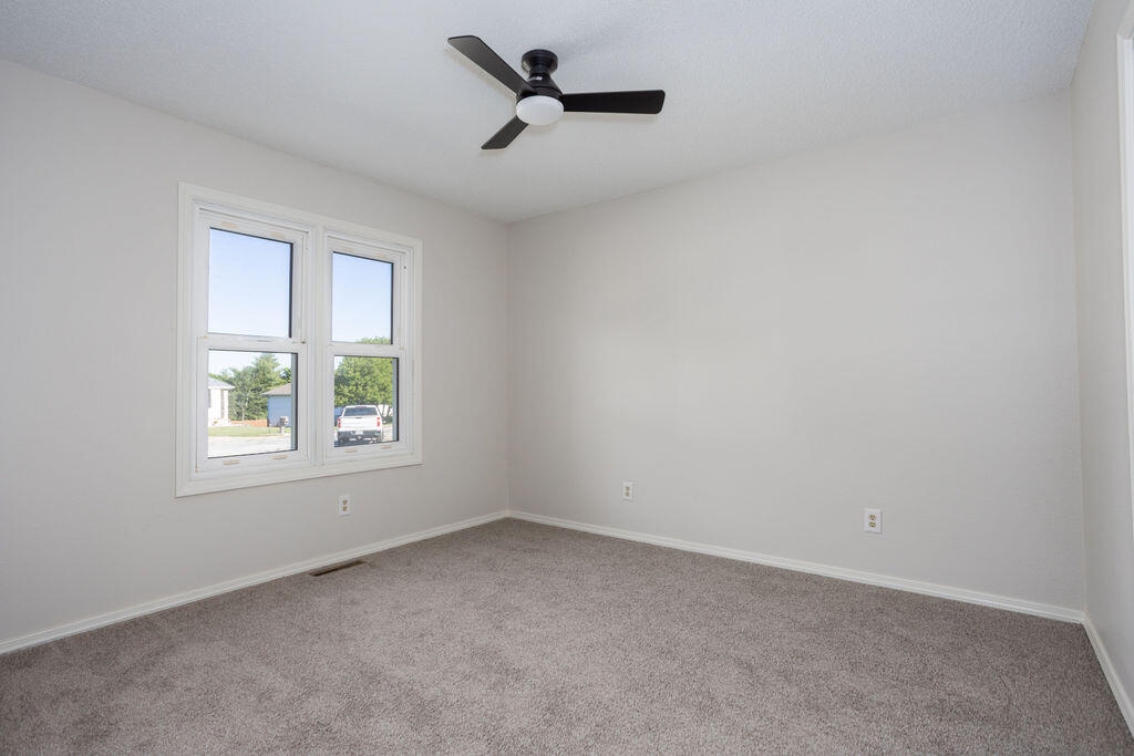 1502 South 17th Avenue Property Photo 17