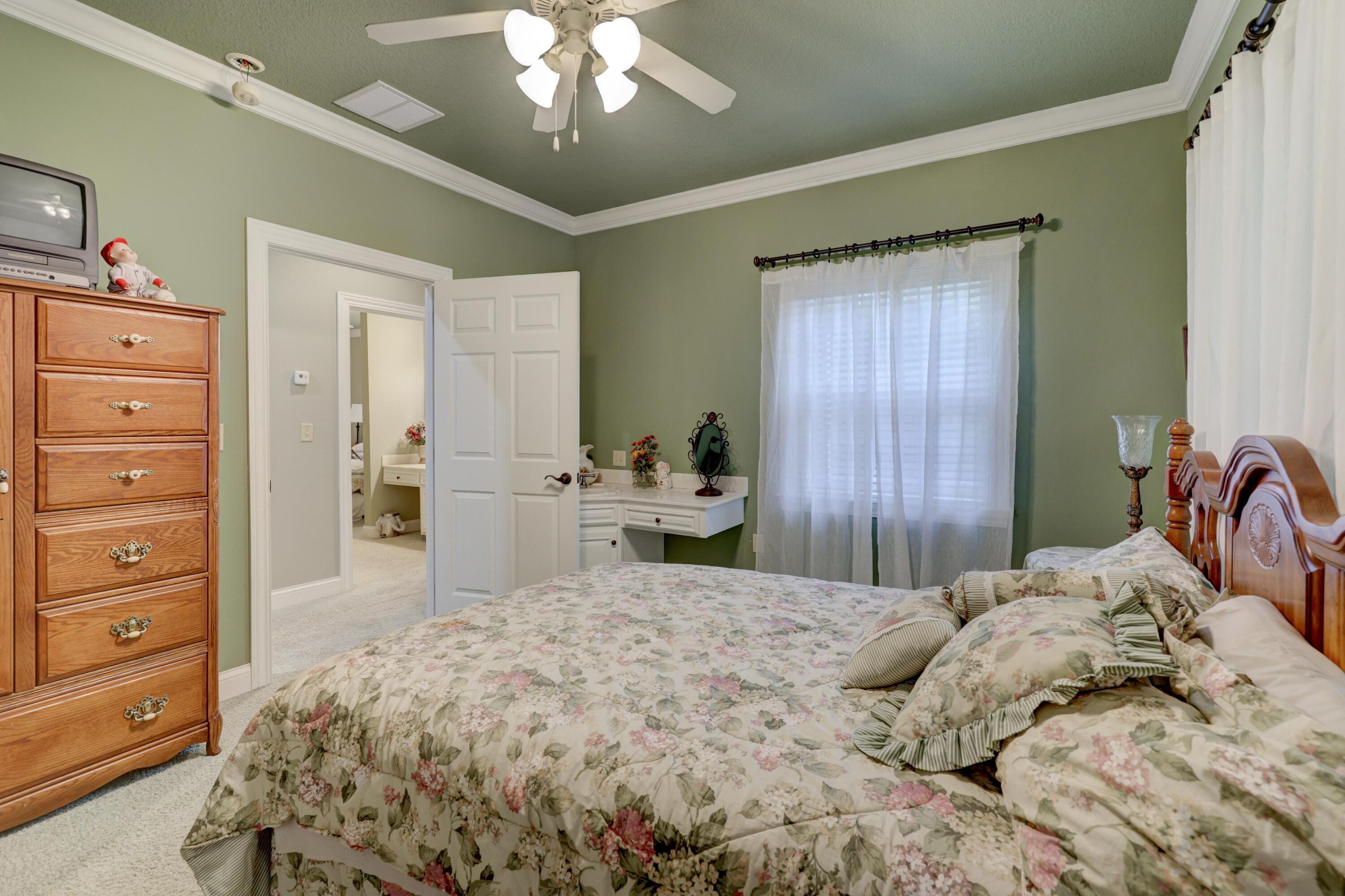 1111 Peterson Road Property Photo 45