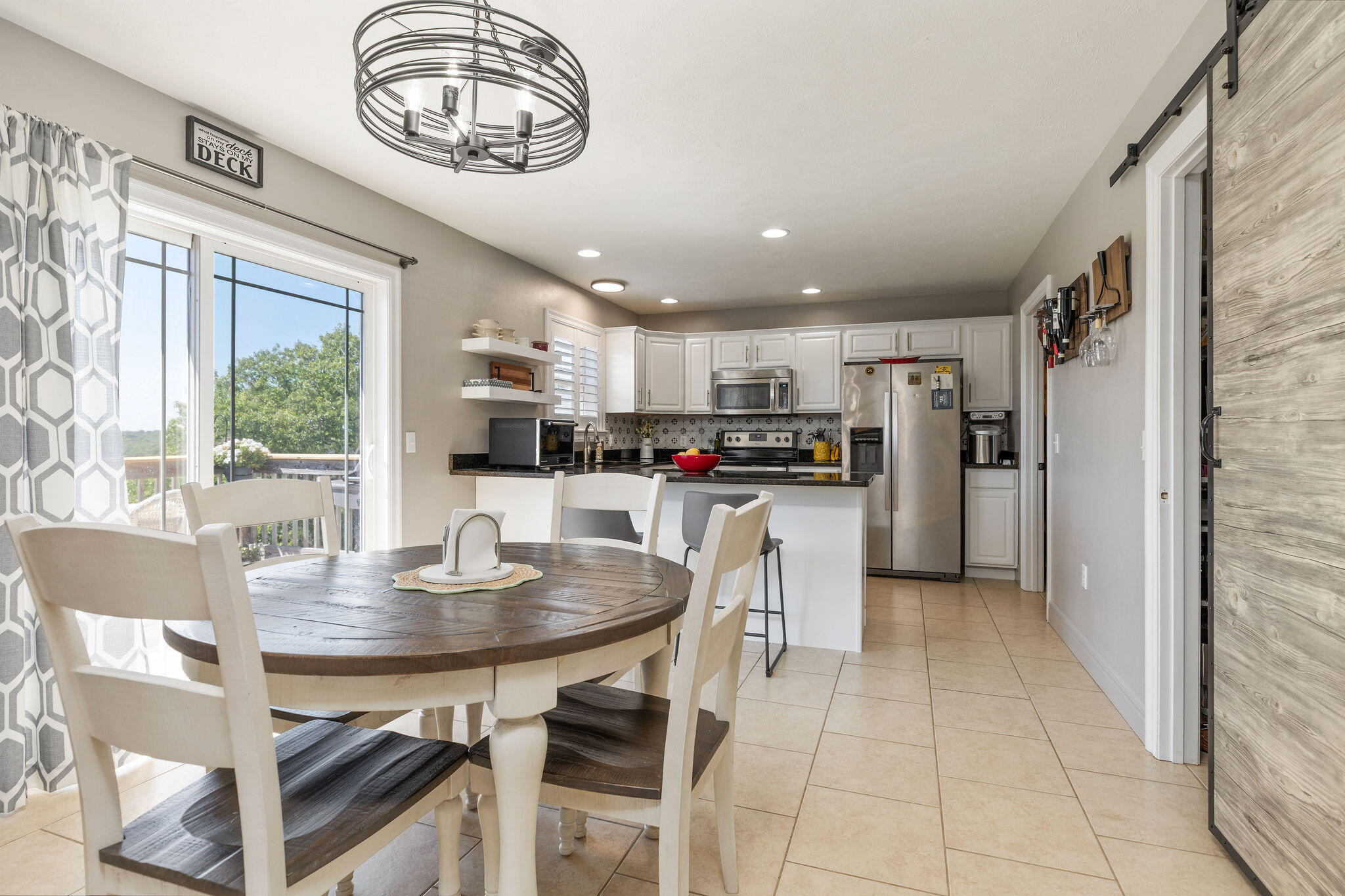139 Wolf Trail Property Photo 8
