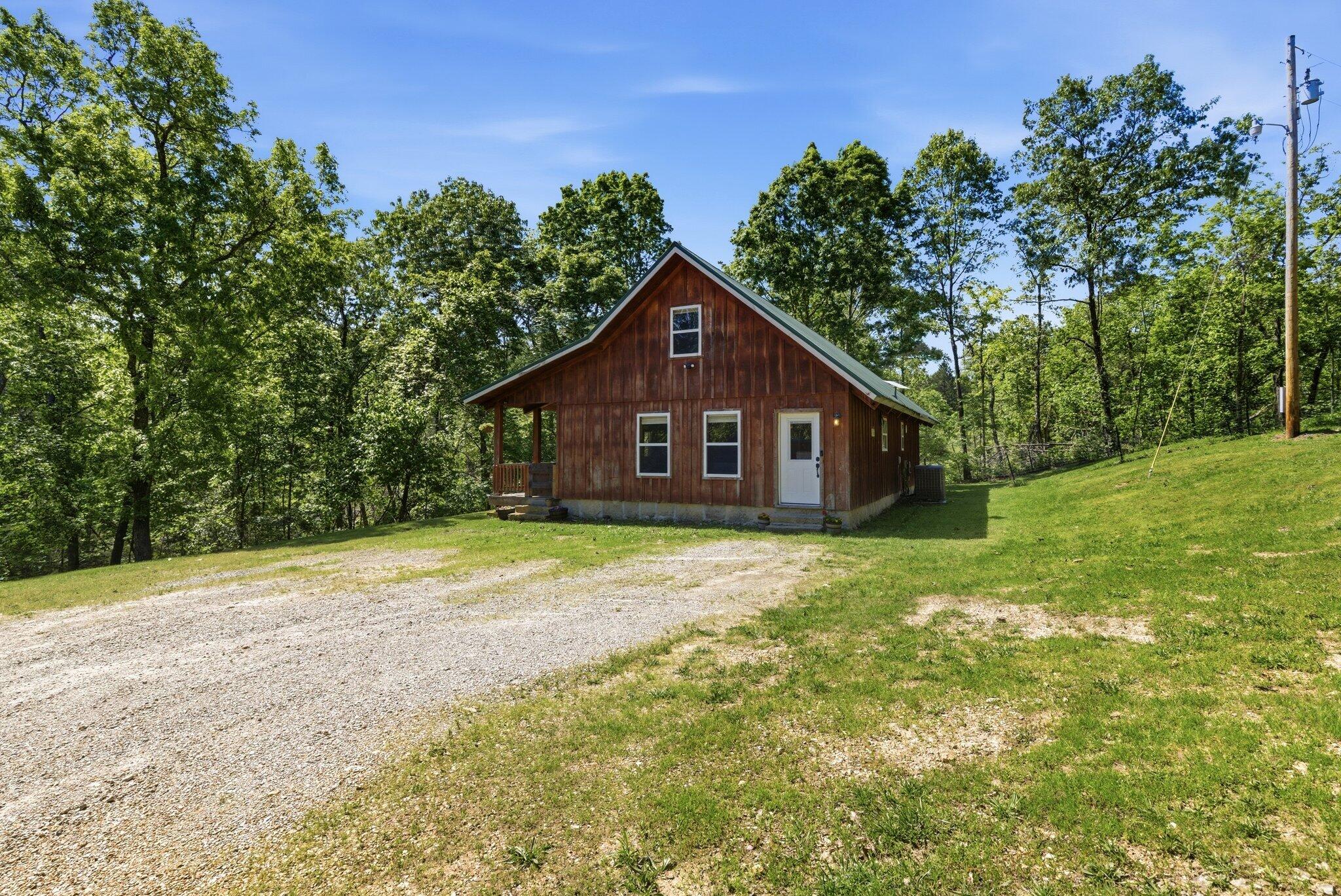 9004 Timber Drive Property Photo 2
