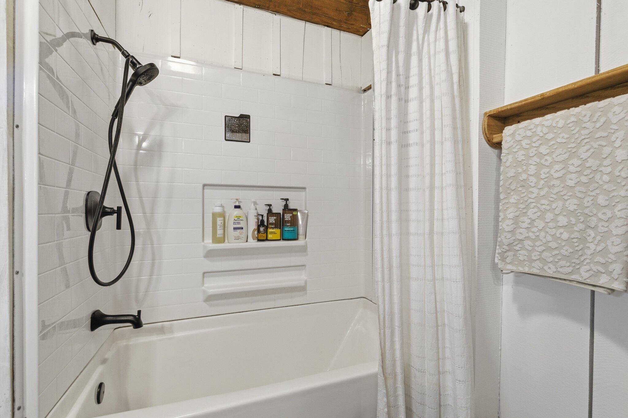 9004 Timber Drive Property Photo 19