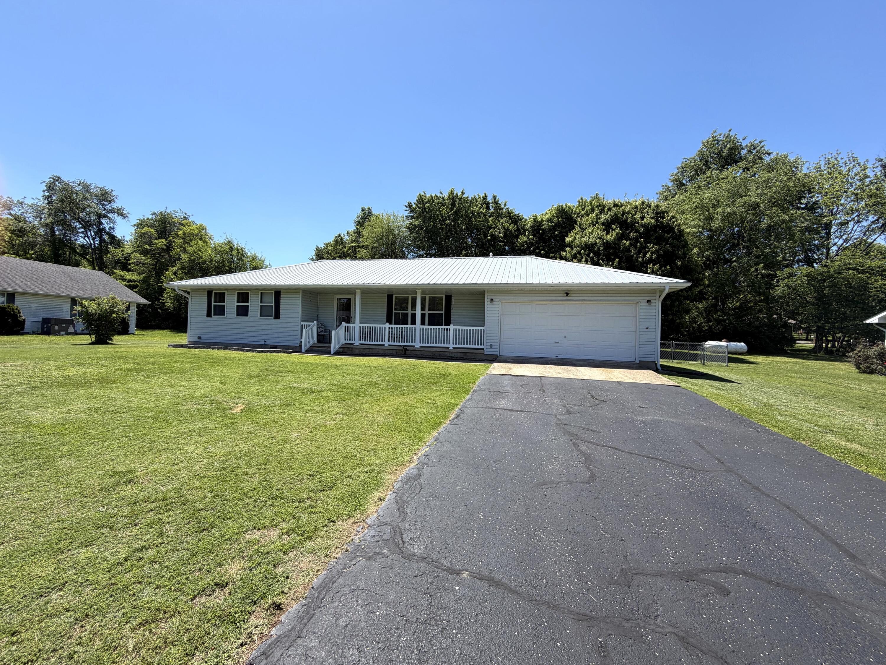 616 Kaitlin Drive Property Photo 27