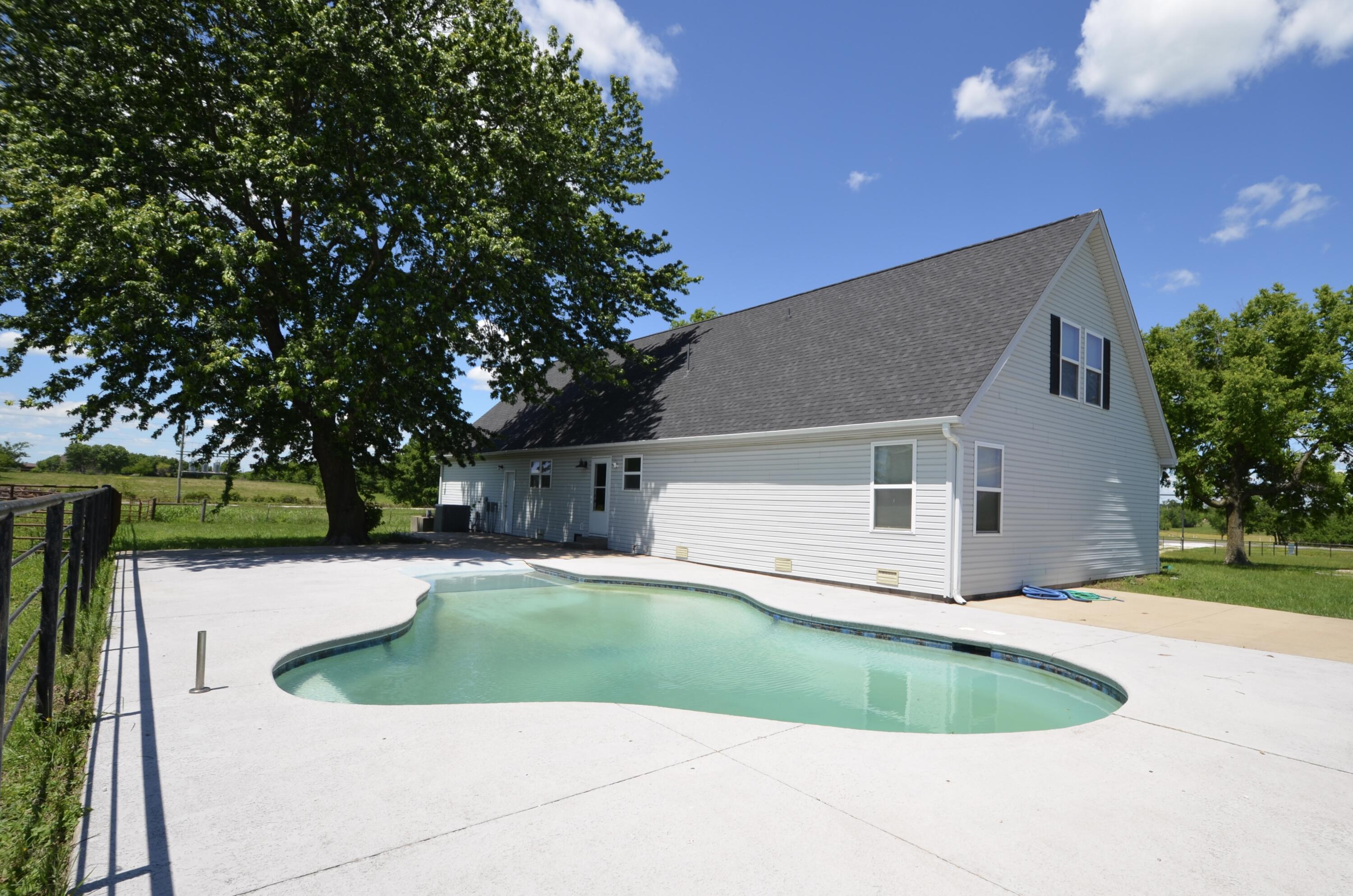 5111 State Highway Bb Property Photo 9