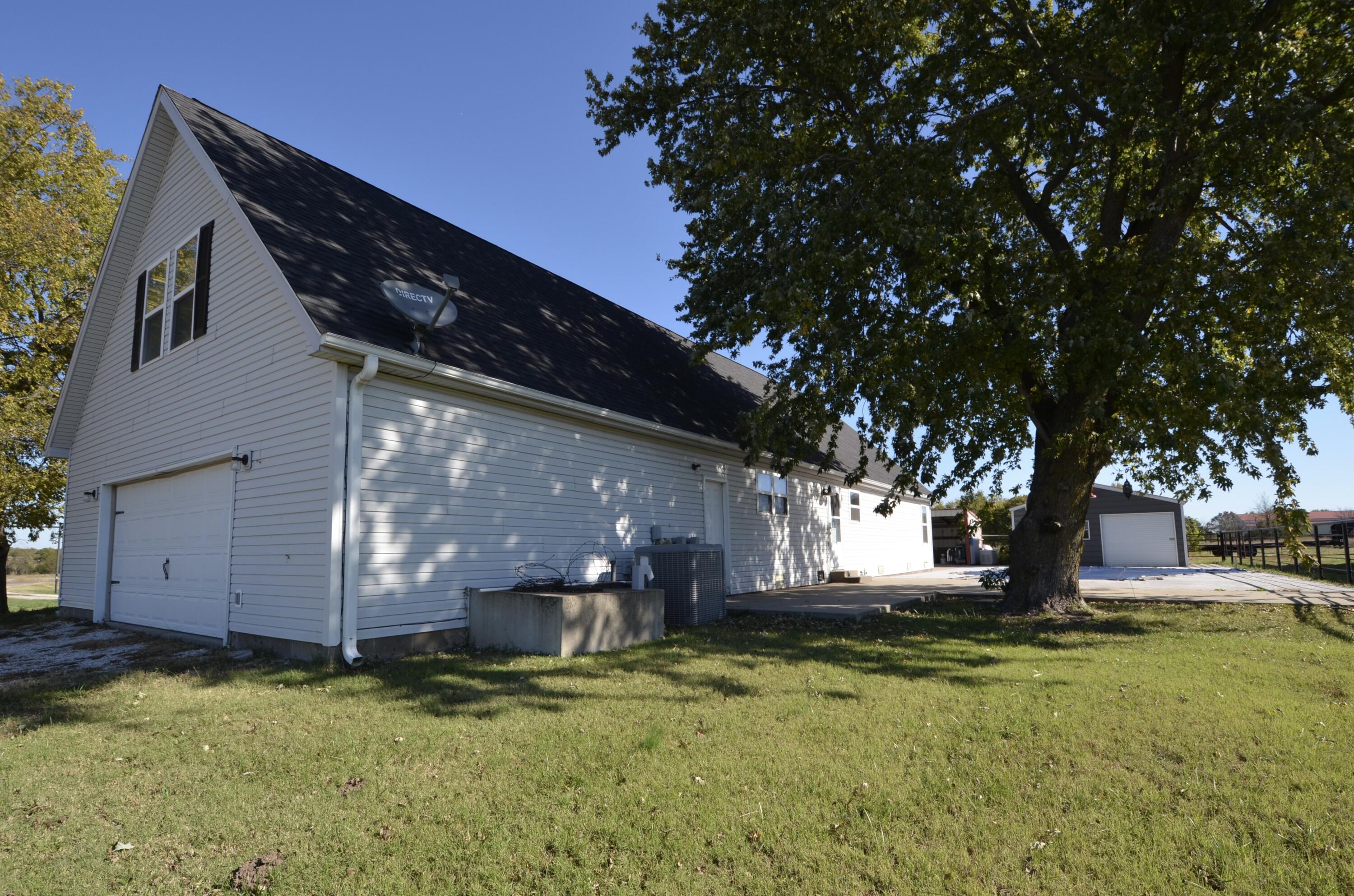 5111 State Highway Bb Property Photo 31