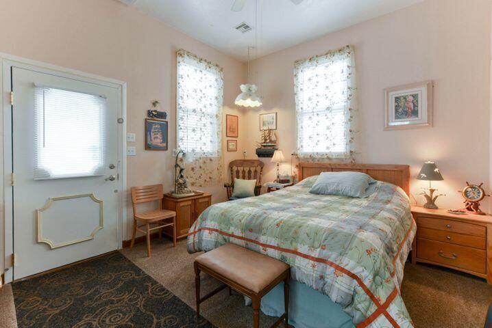 293 Dora Lane Property Photo 5