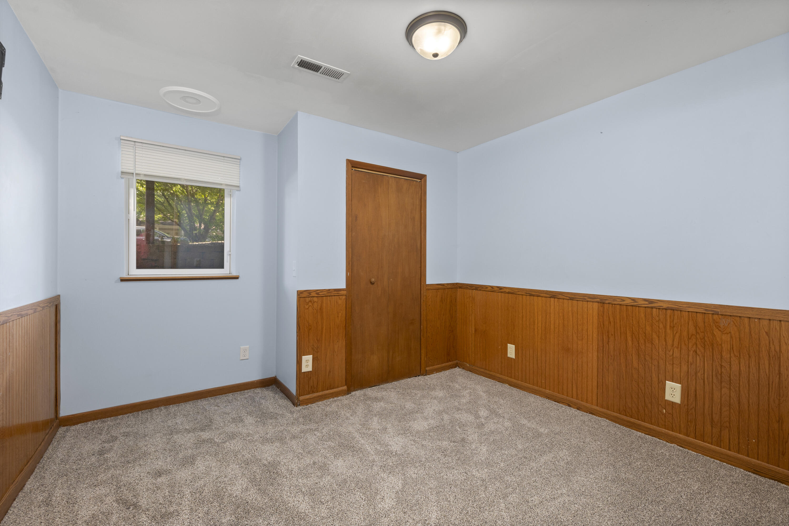 5834 South Iris Lane Property Photo 21