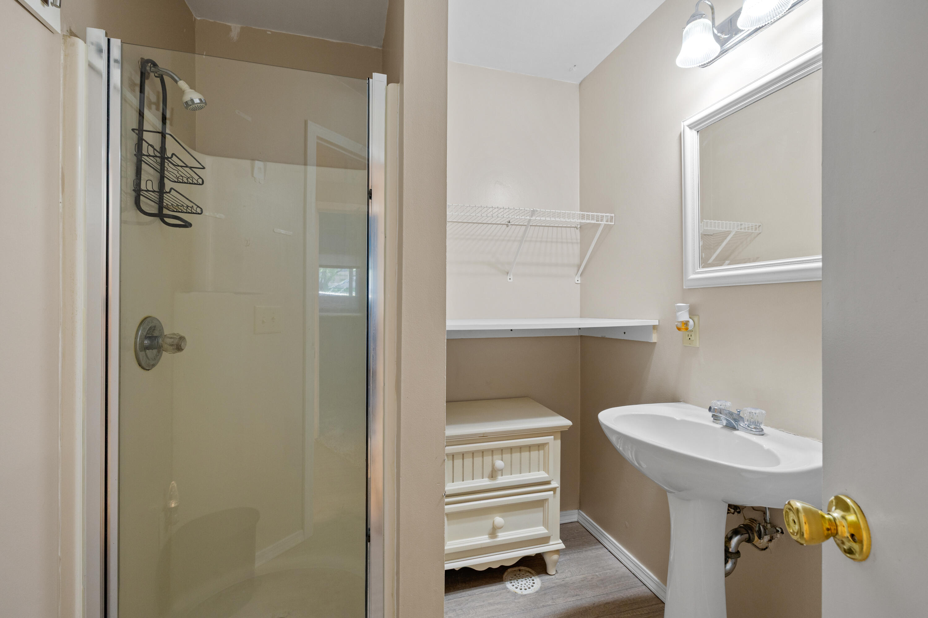 5834 South Iris Lane Property Photo 22