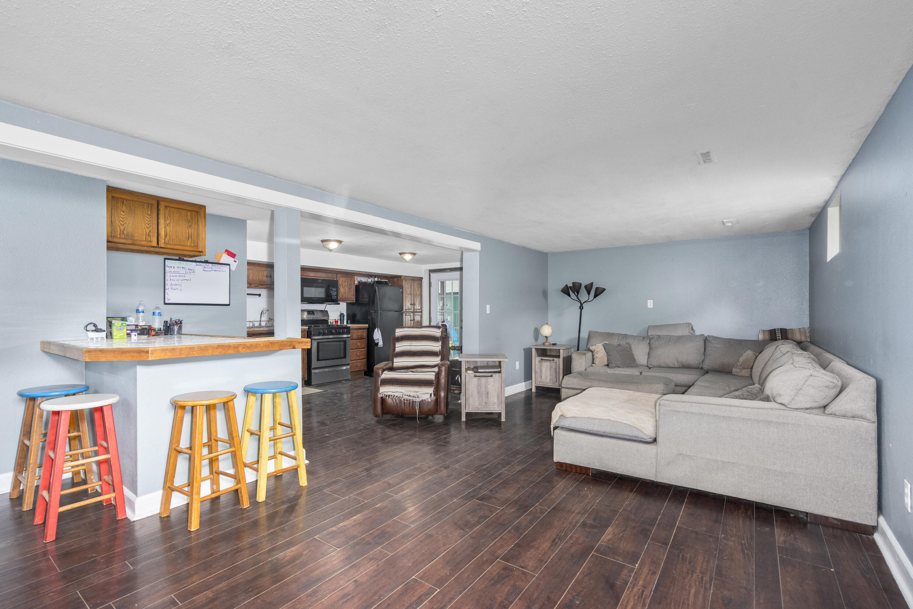 300 West Jackson Street Property Photo 13