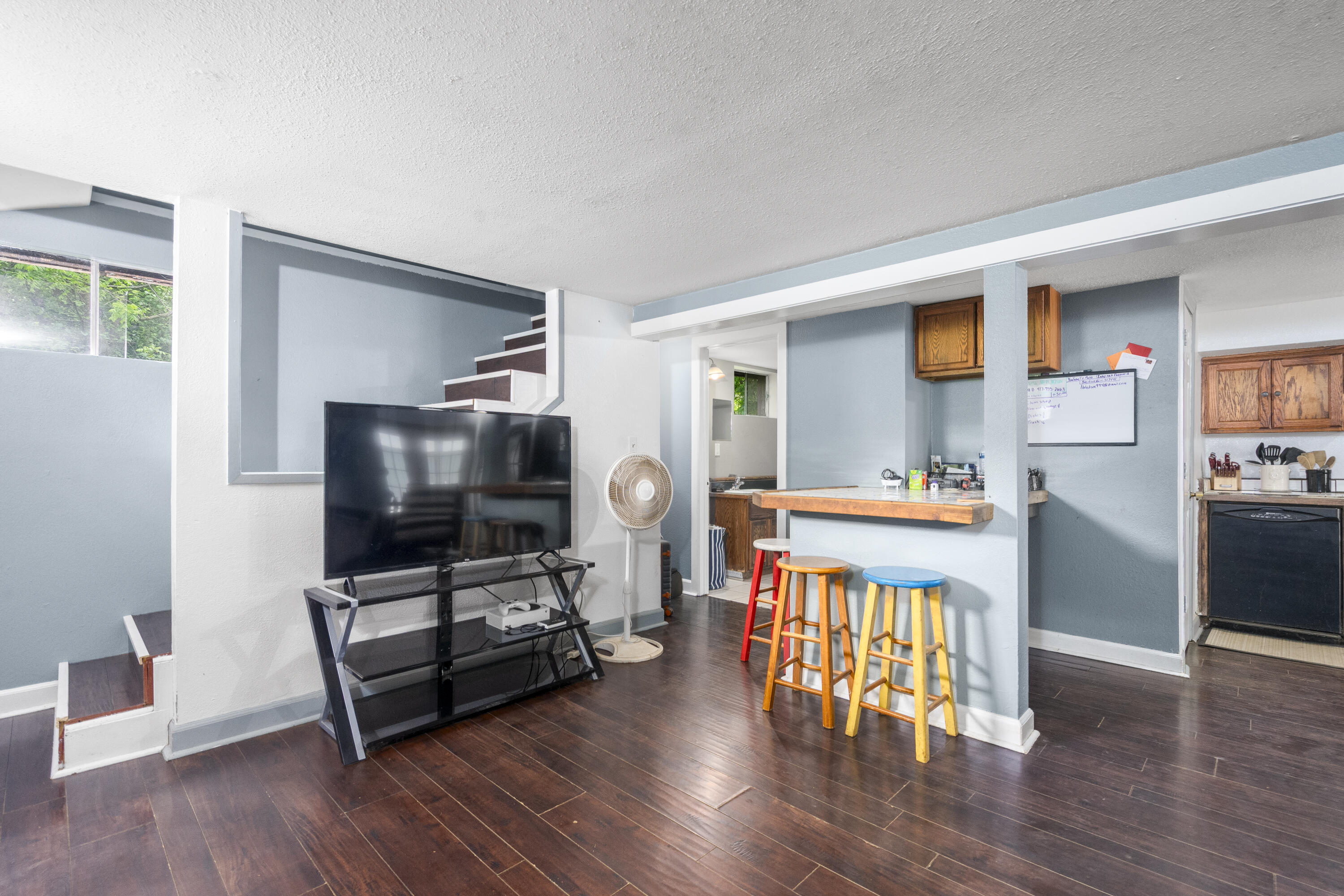 300 West Jackson Street Property Photo 14